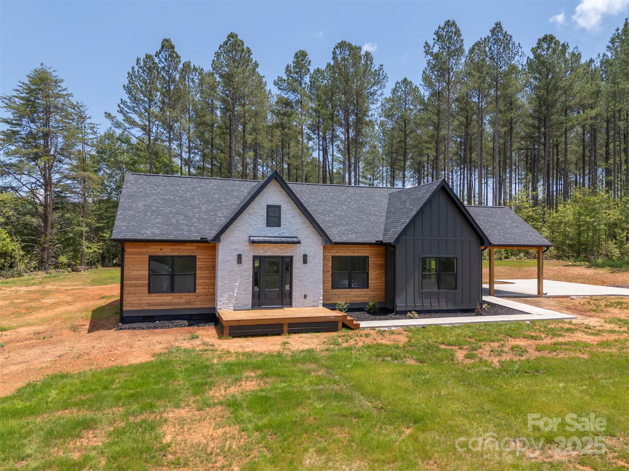 1872 Piney Mountain Church Road Property Photo 4