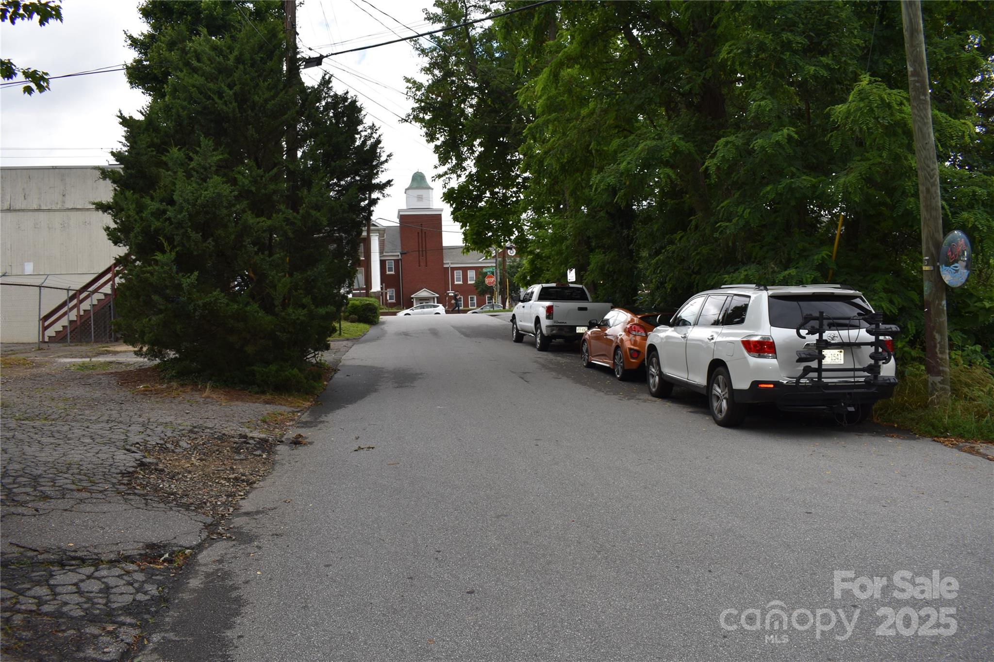 16 Allen Street Property Photo 10