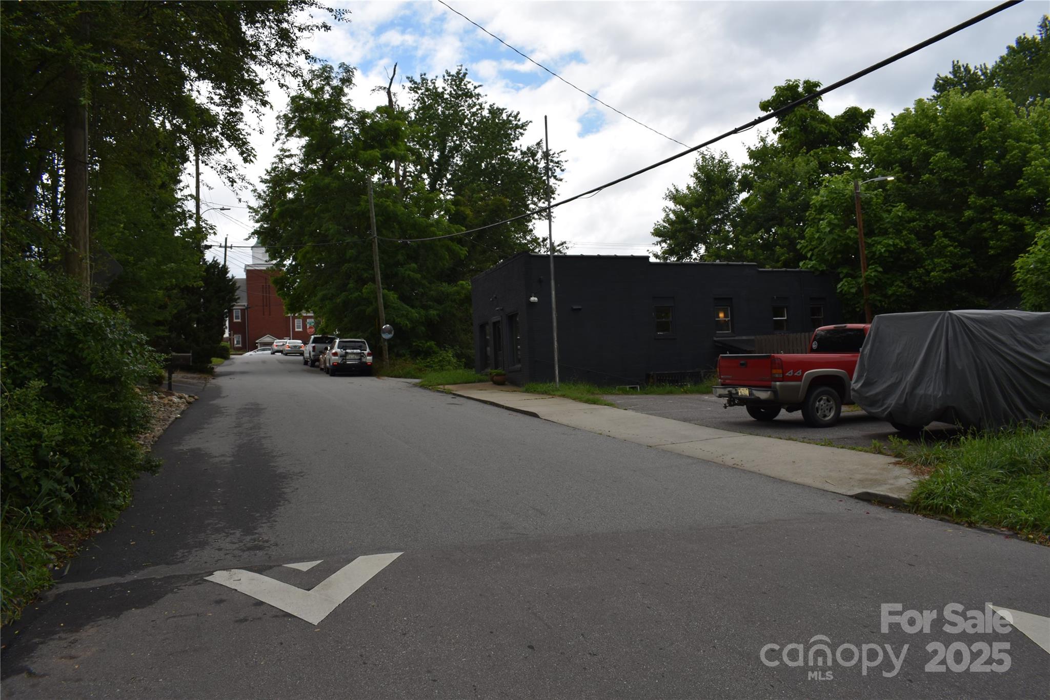 16 Allen Street Property Photo 11