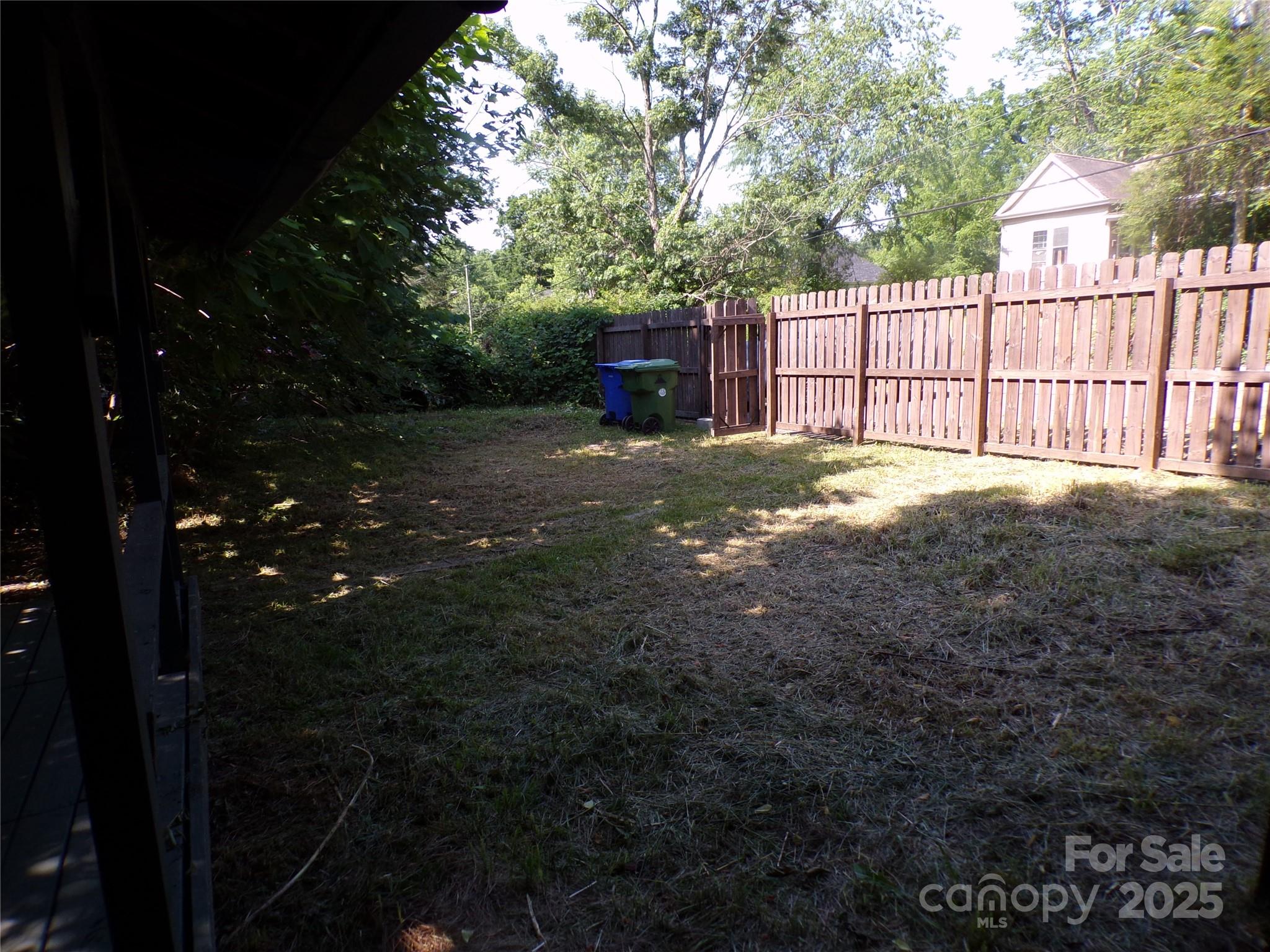 16 Allen Street Property Photo 13