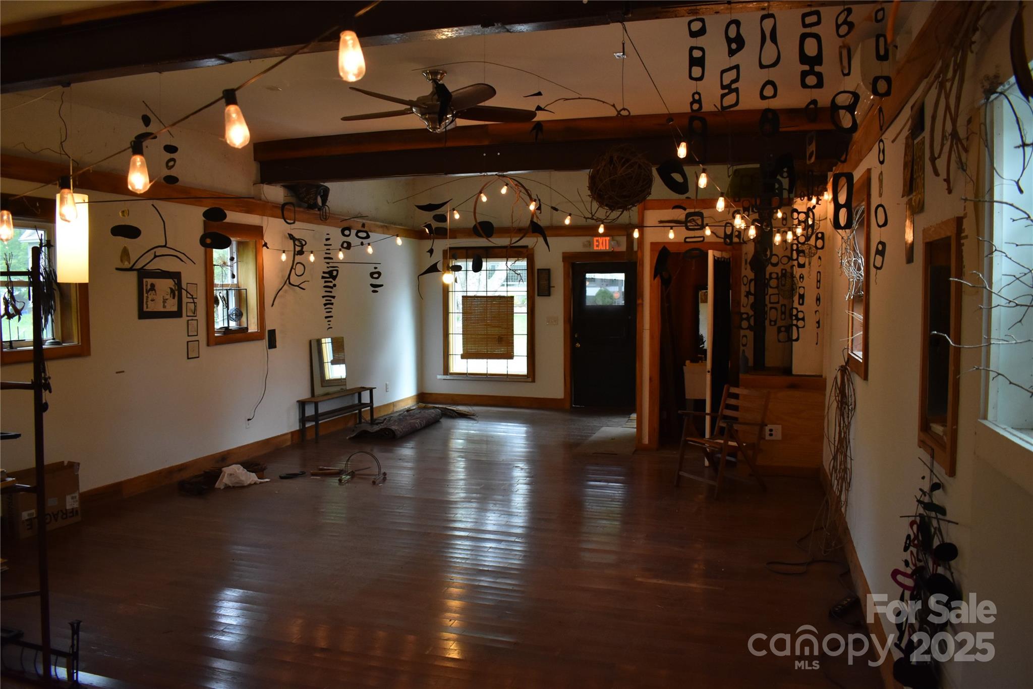 16 Allen Street Property Photo 20