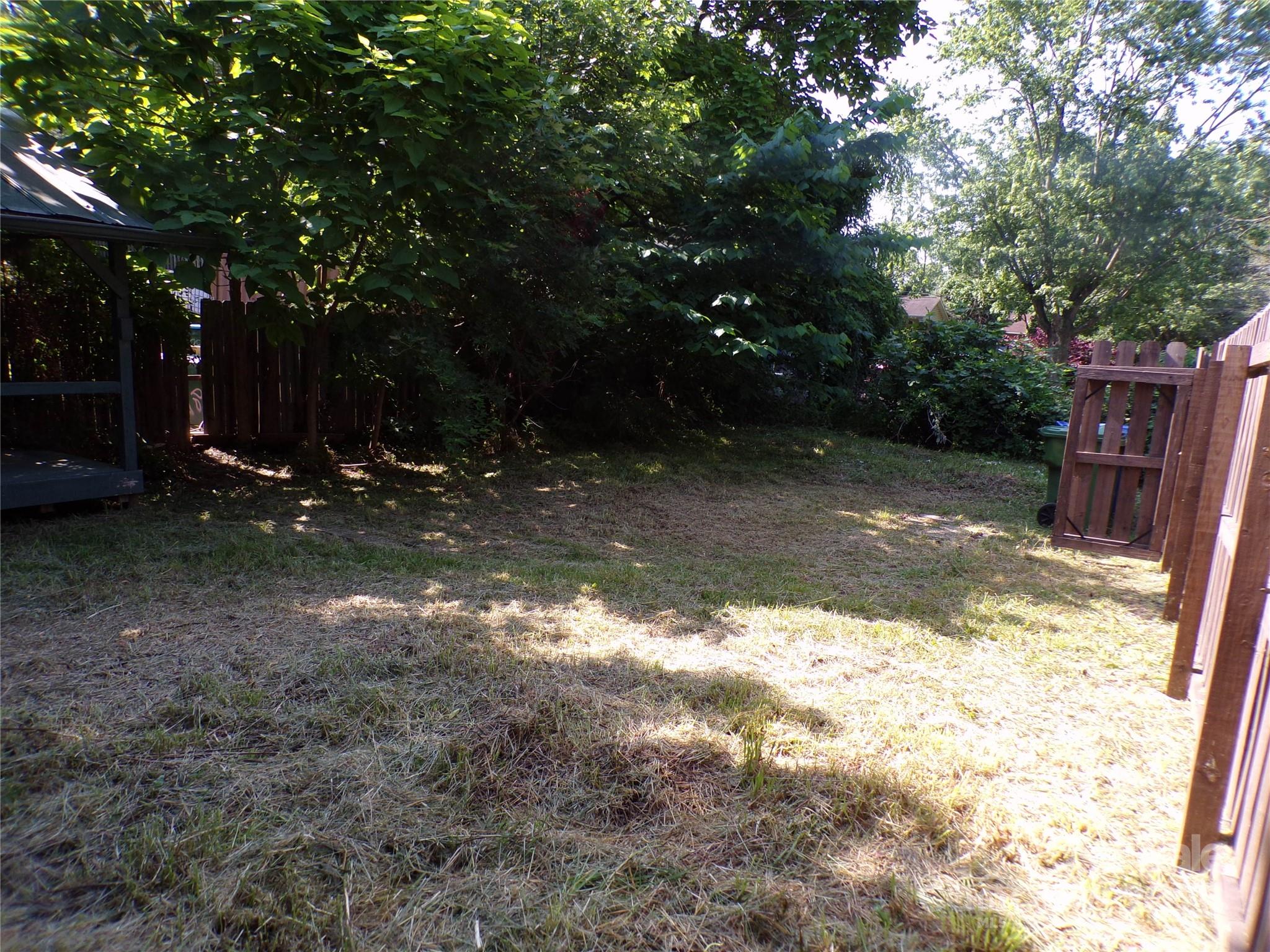 16 Allen Street Property Photo 31