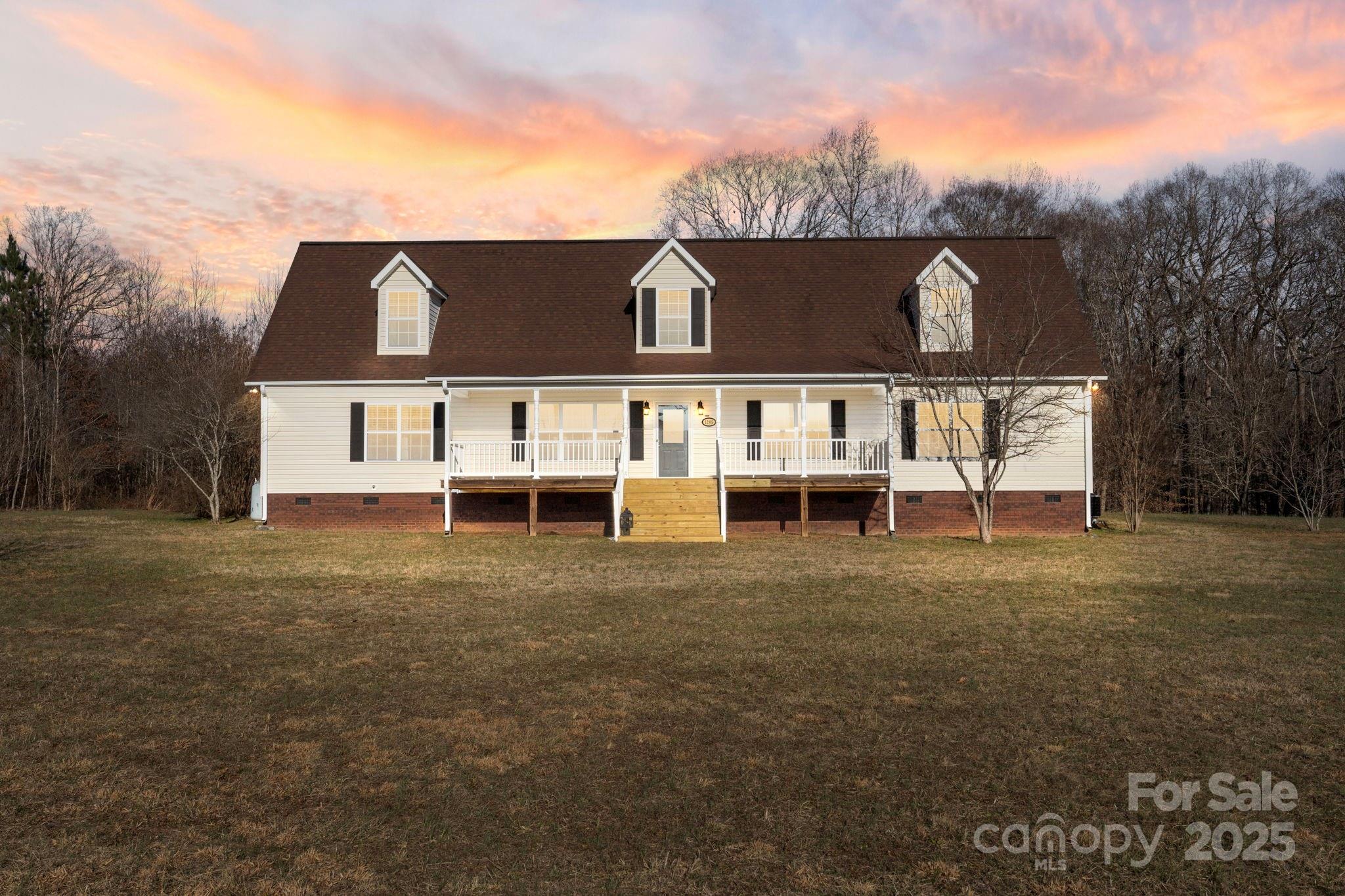 1285 Waitman Road Property Photo 1