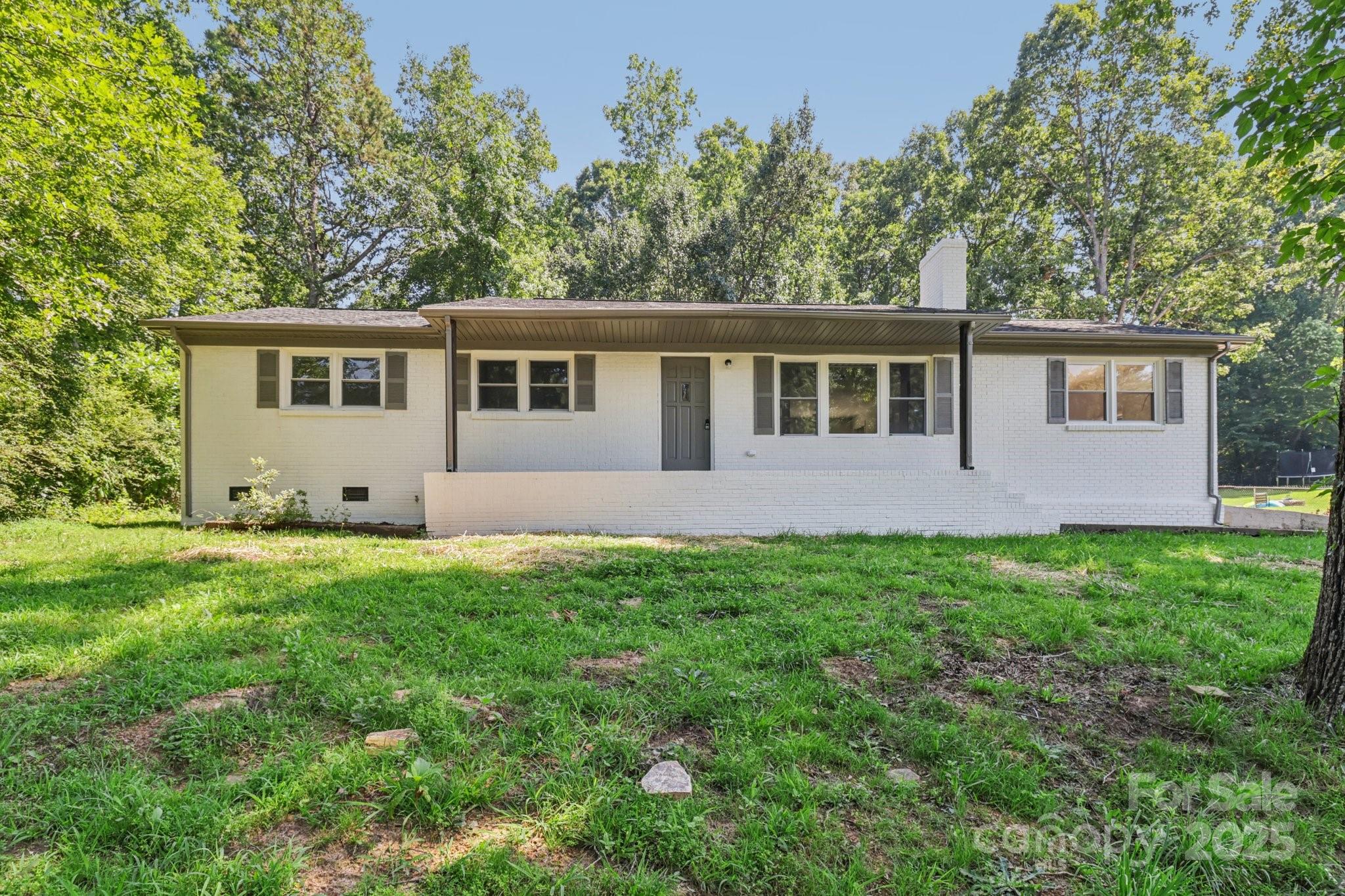 848 Ike Lynch Road Property Photo 1