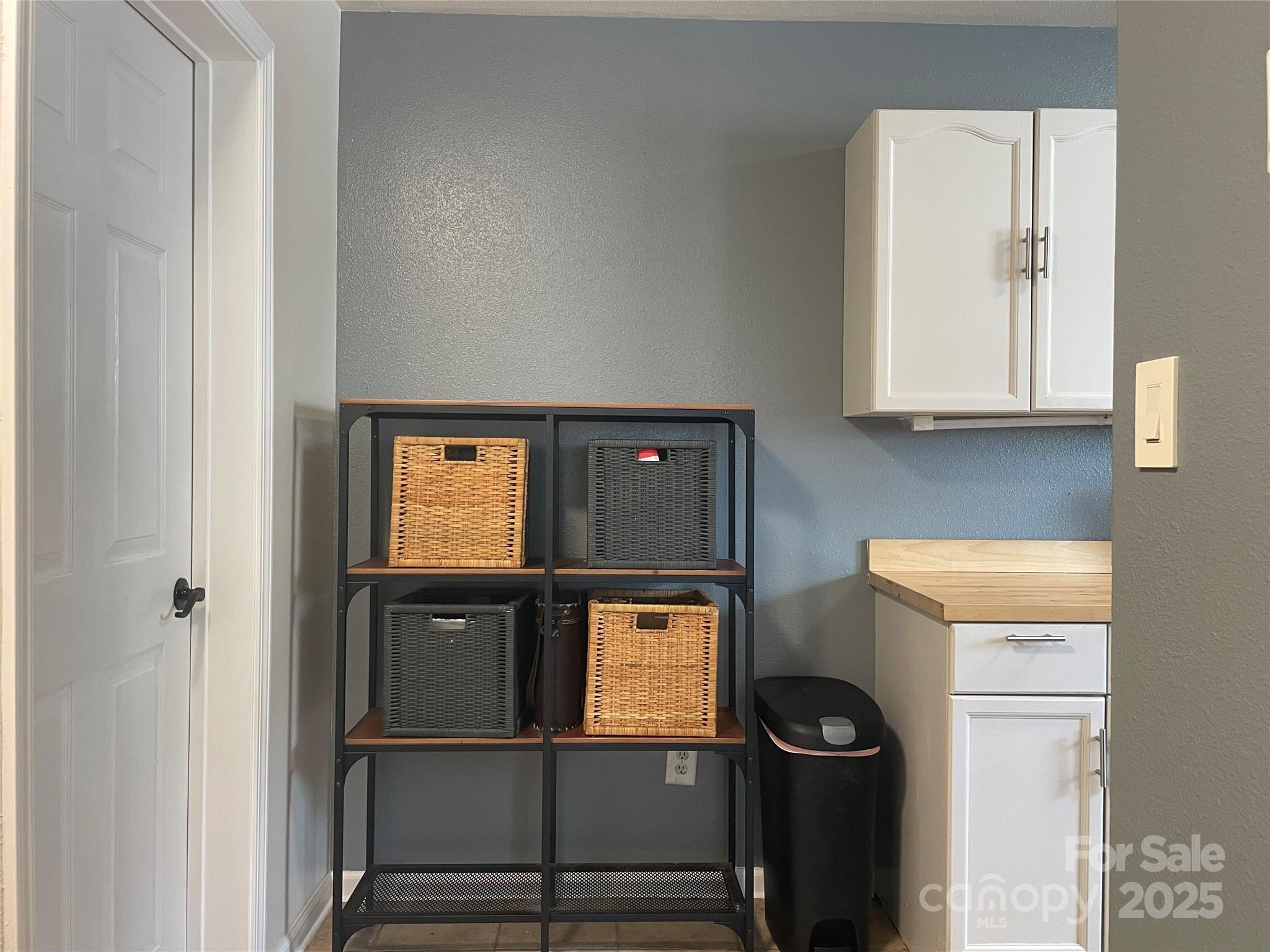 1177 Triece Lane Property Photo 7