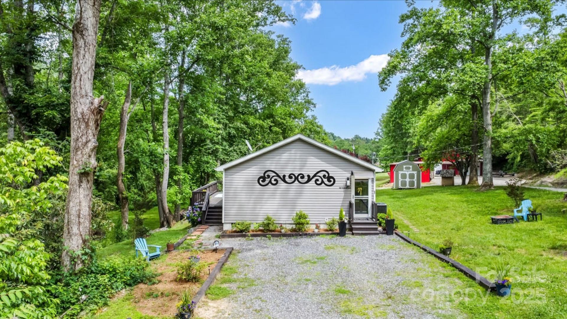 57 Fair Hollow Lane Property Photo 2