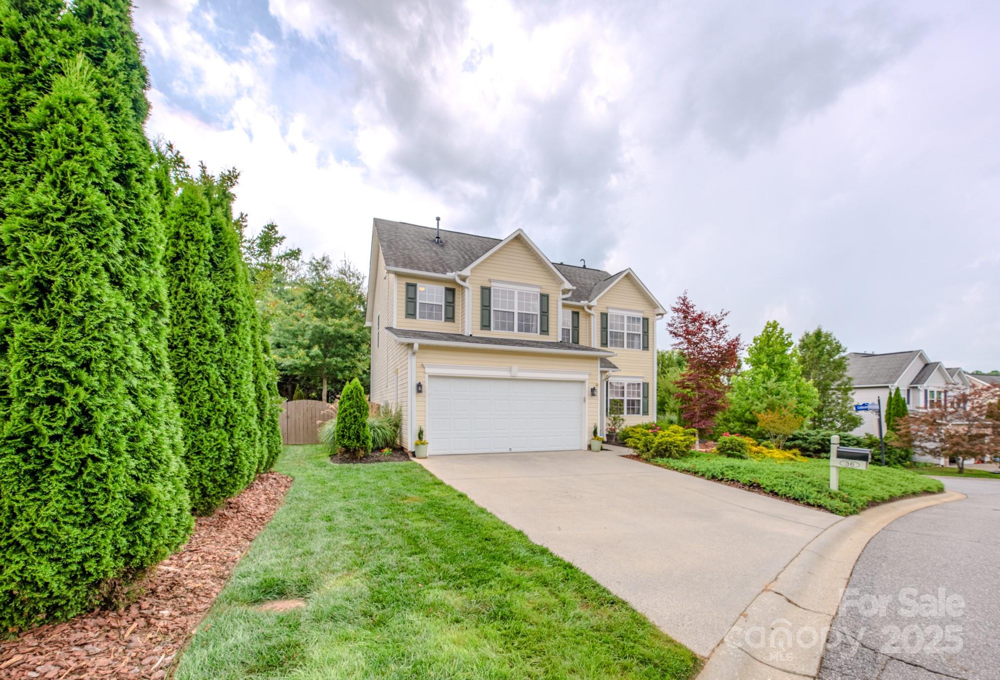 36 Stone River Drive Property Photo 1