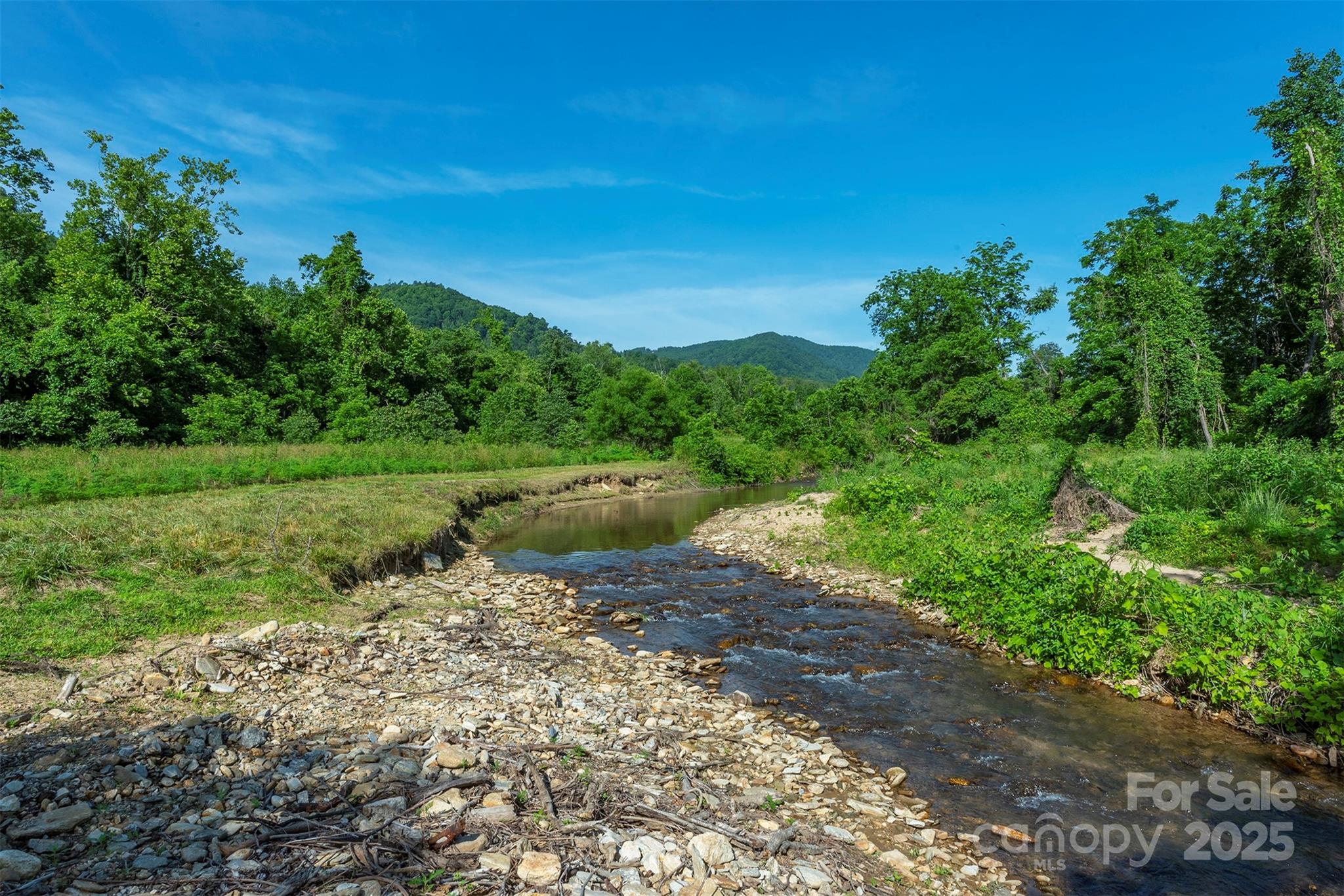 187 Hodges Creek Road Property Photo 2