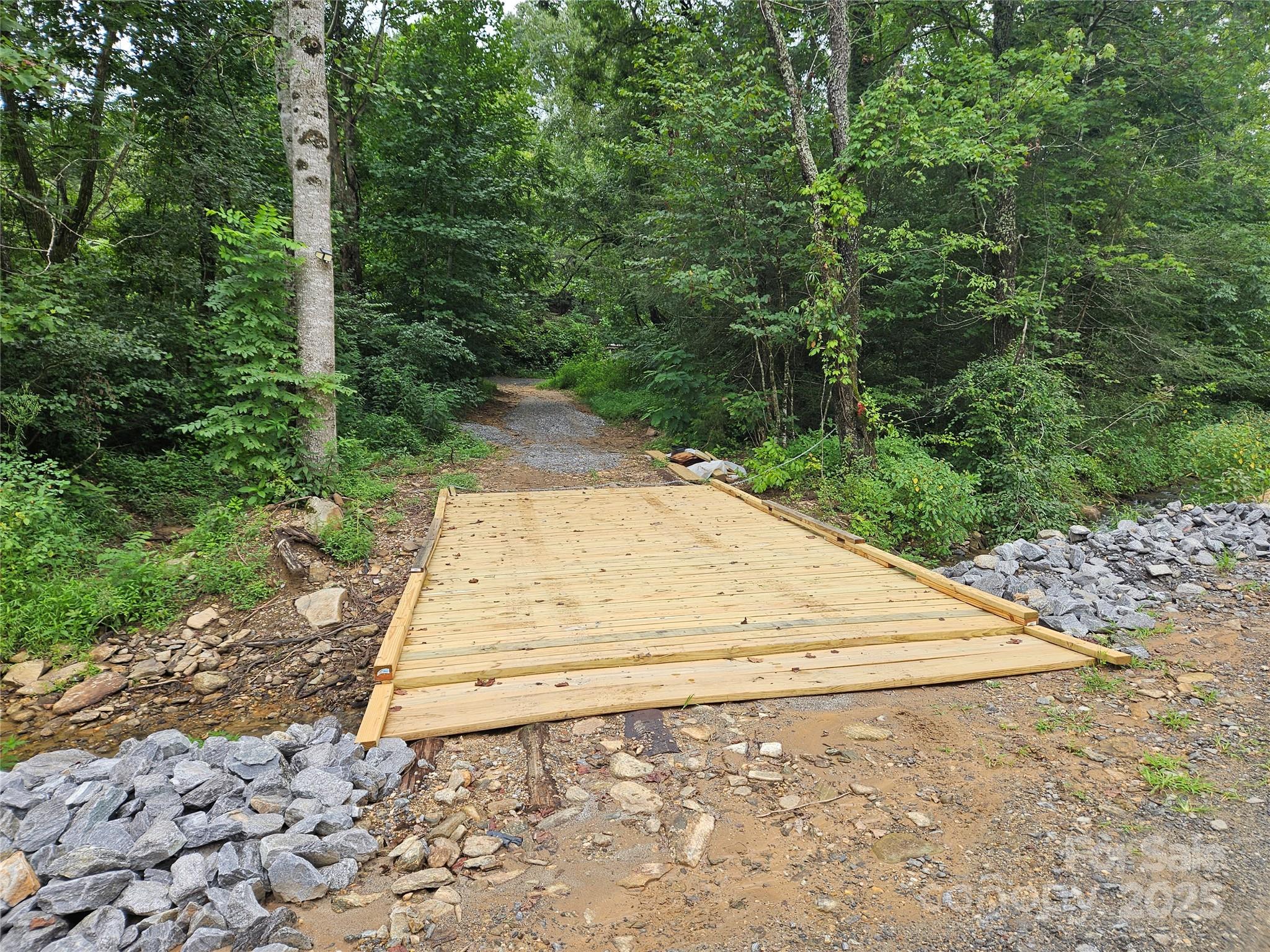 187 Hodges Creek Road Property Photo 8