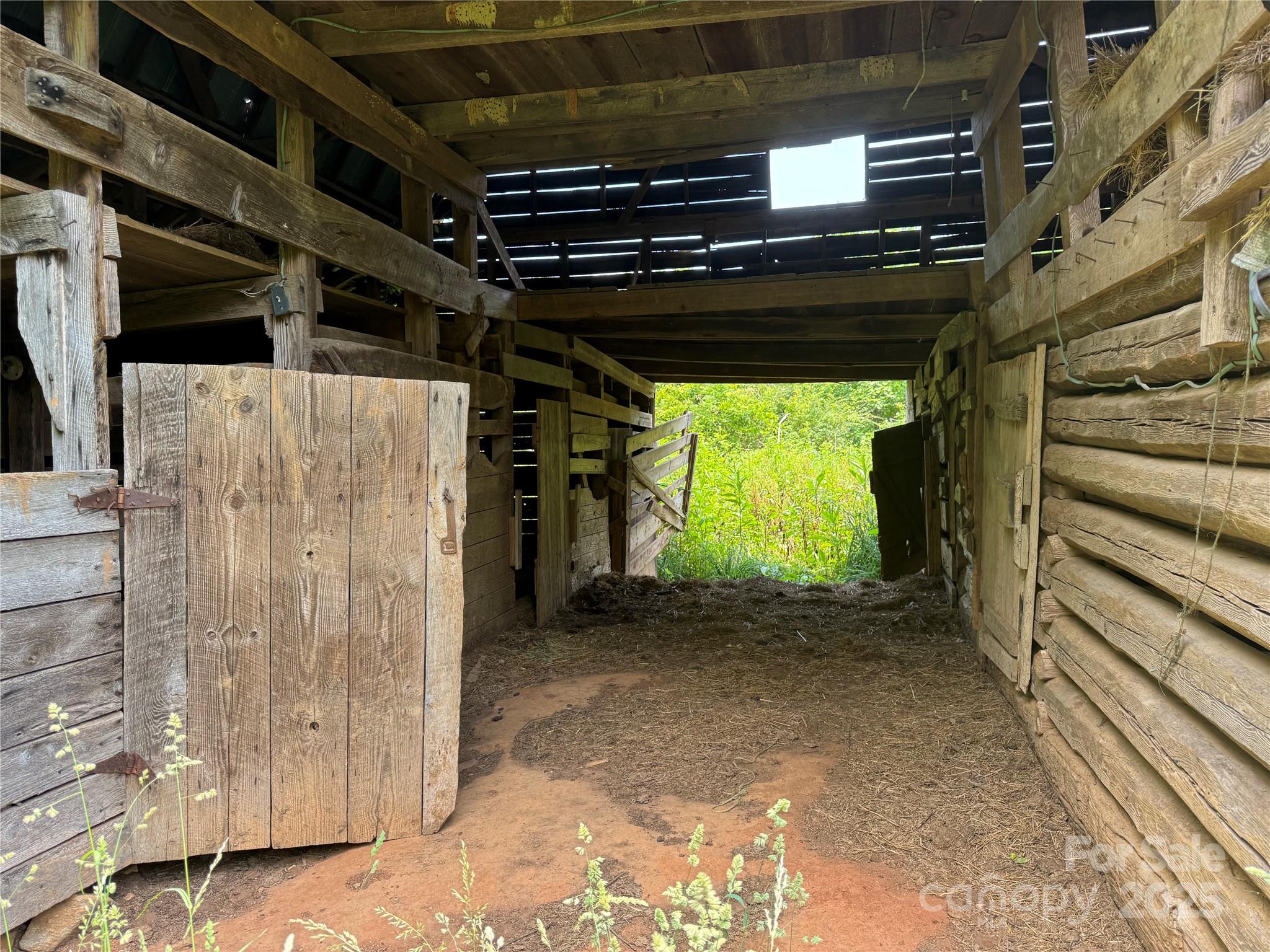 187 Hodges Creek Road Property Photo 15