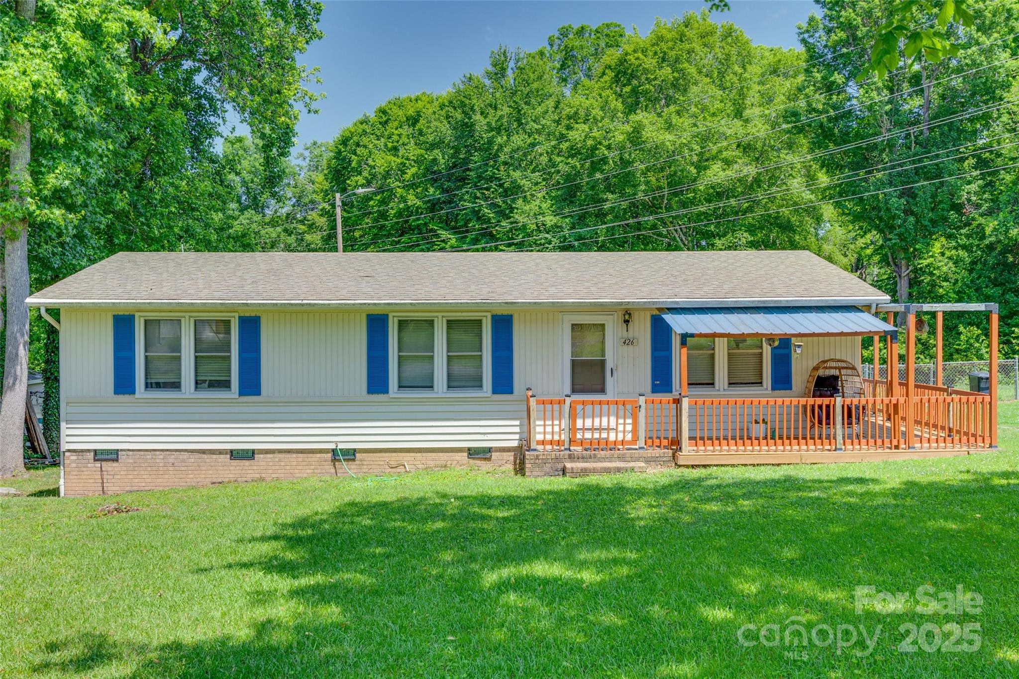 426 Valley Street Property Photo 1