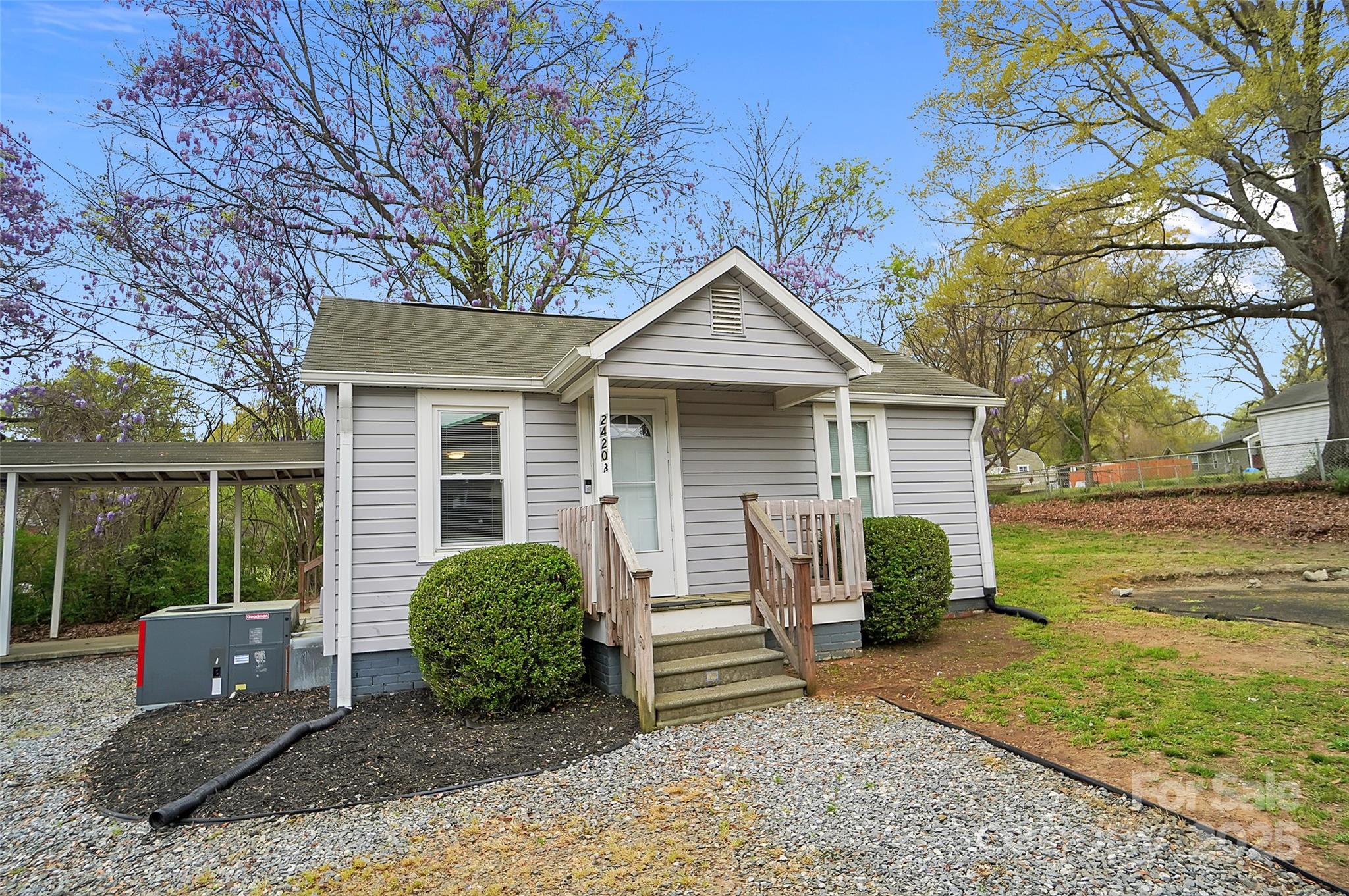 2420 Kannapolis Highway Property Photo 3