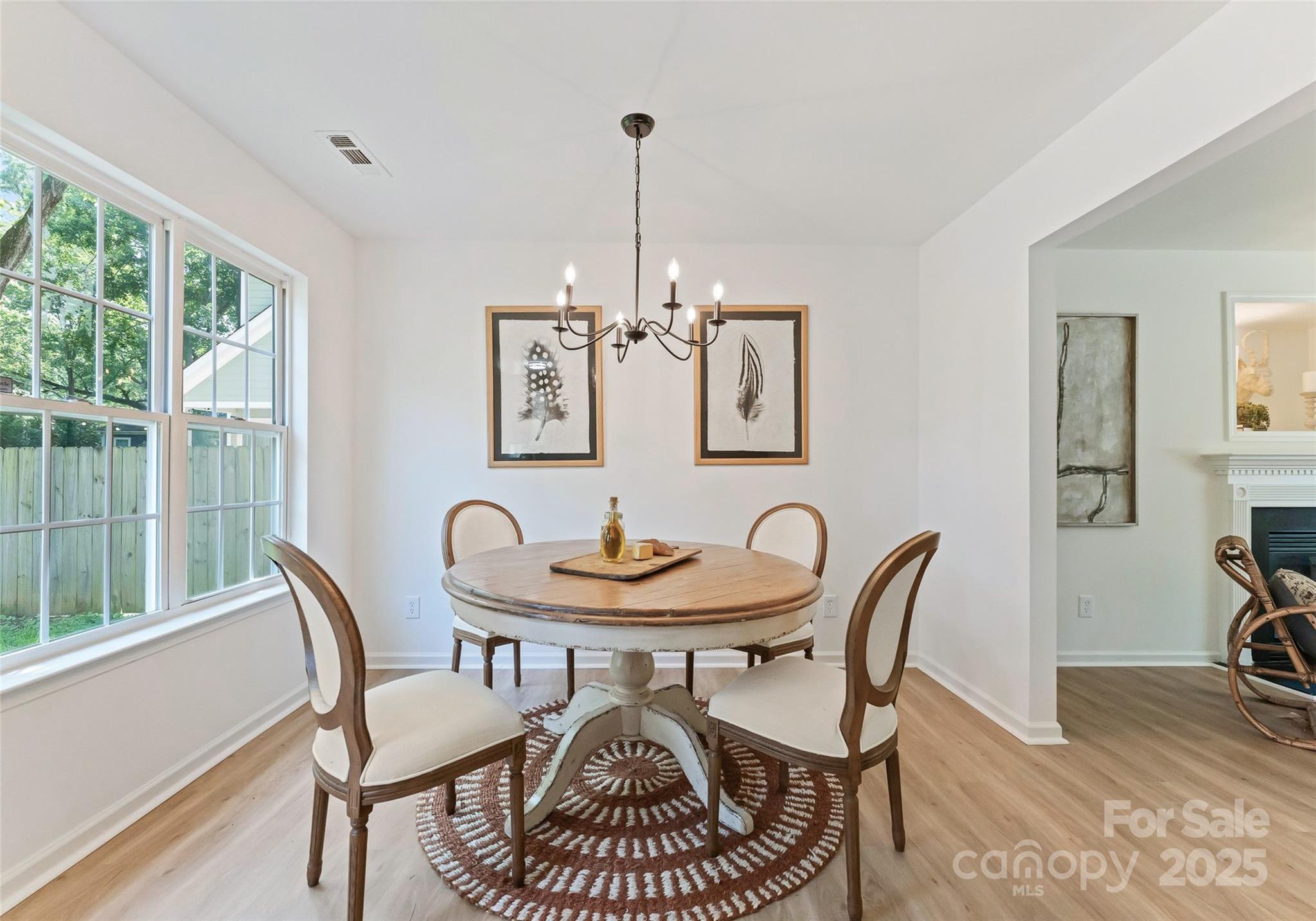 5229 Tarrywood Lane Property Photo 4