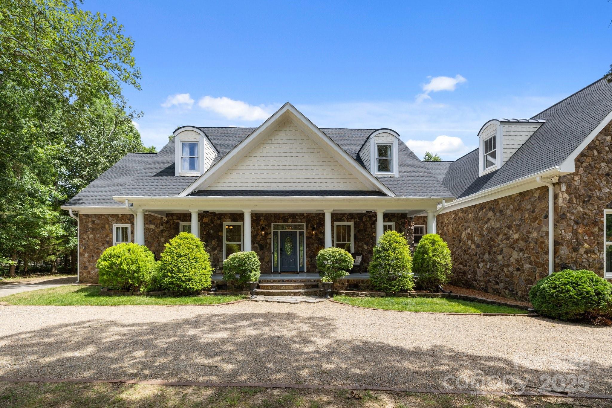 9261 Marvin School Road Property Photo 1