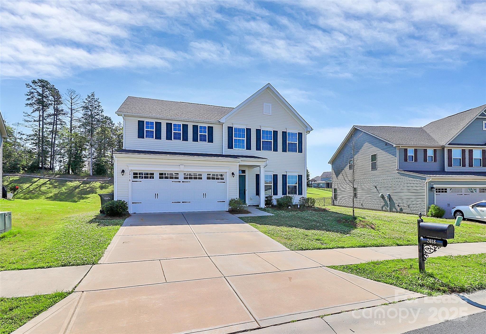 2018 Sewall Avenue Property Photo 3