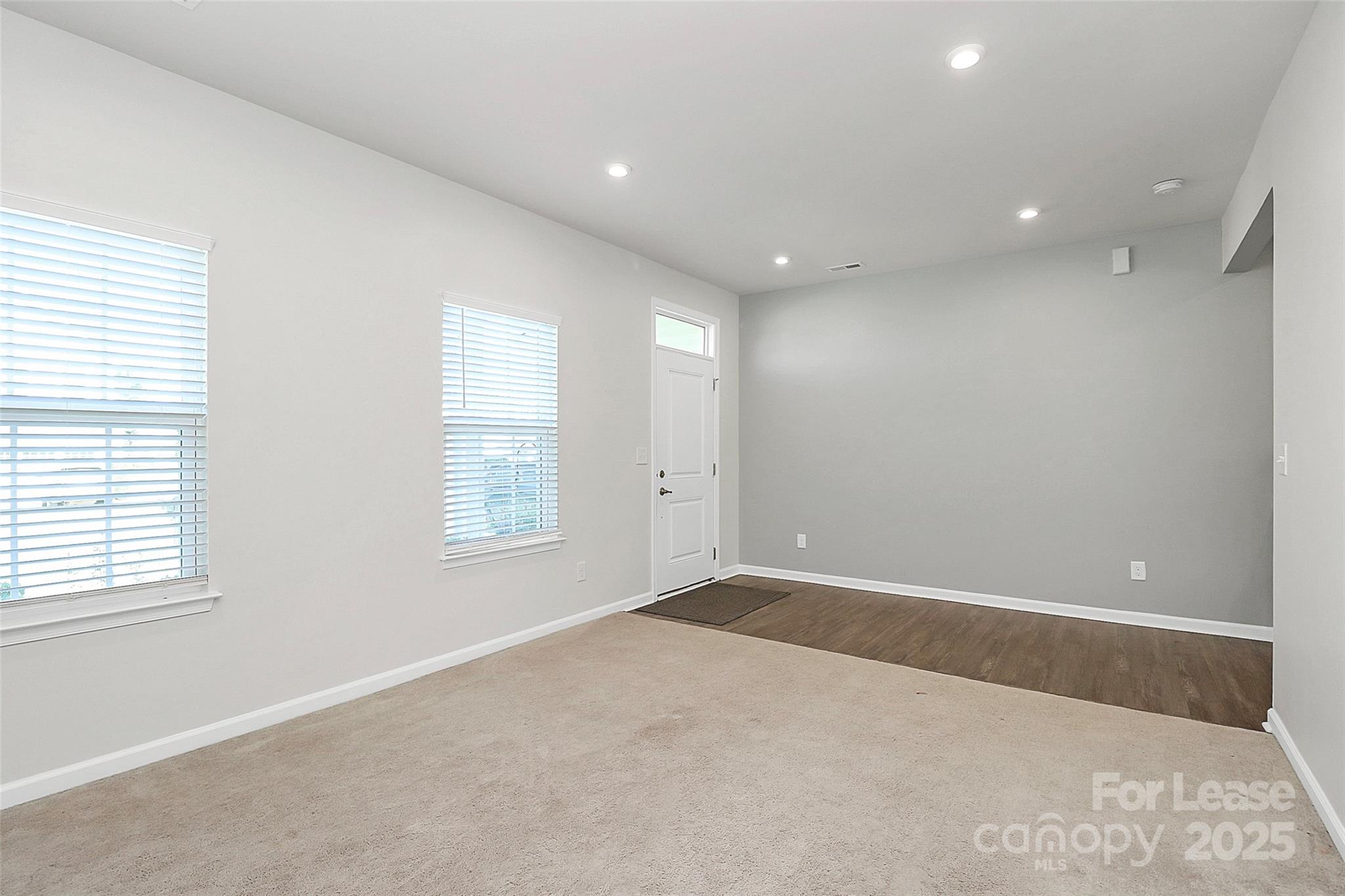 2018 Sewall Avenue Property Photo 6