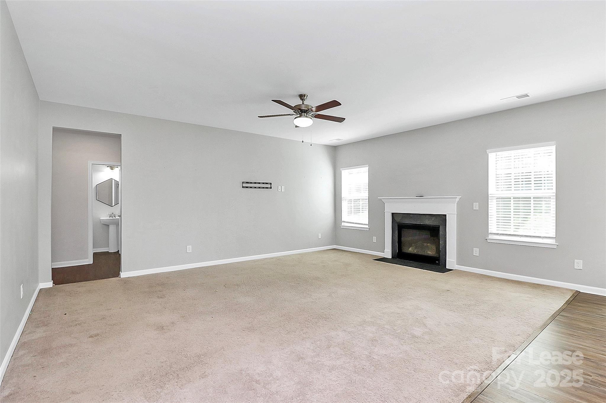 2018 Sewall Avenue Property Photo 7
