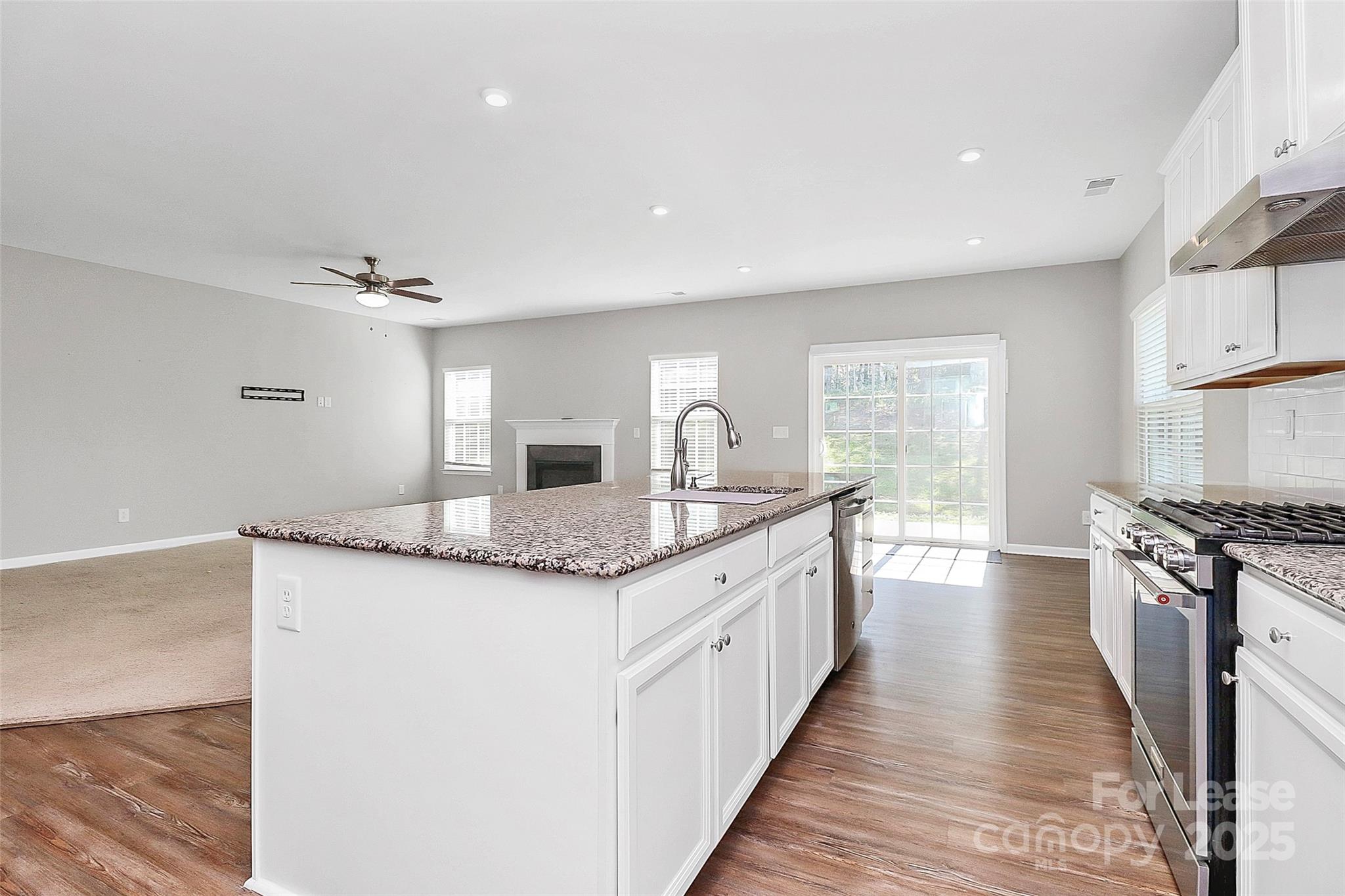2018 Sewall Avenue Property Photo 14