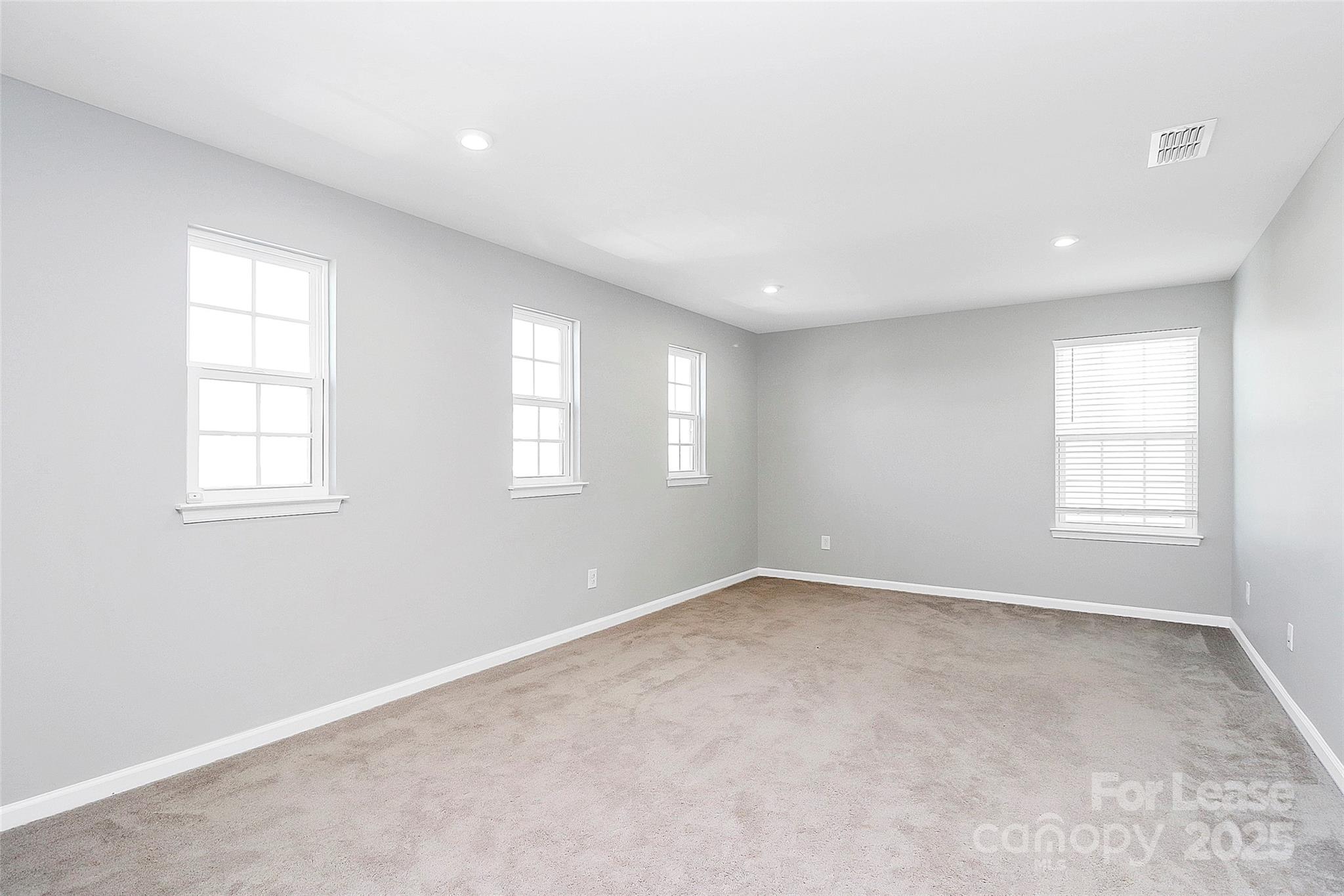 2018 Sewall Avenue Property Photo 19