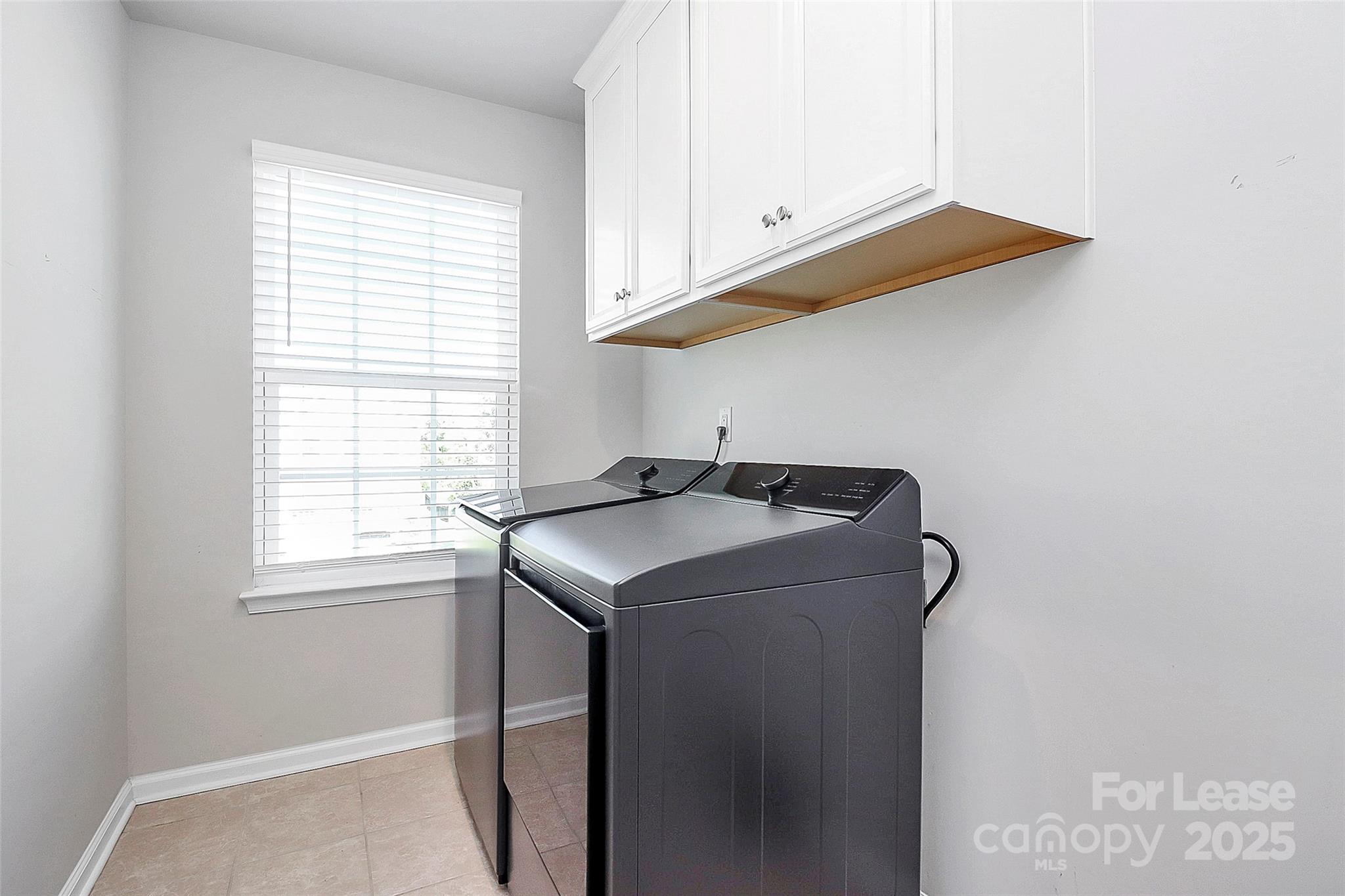 2018 Sewall Avenue Property Photo 20