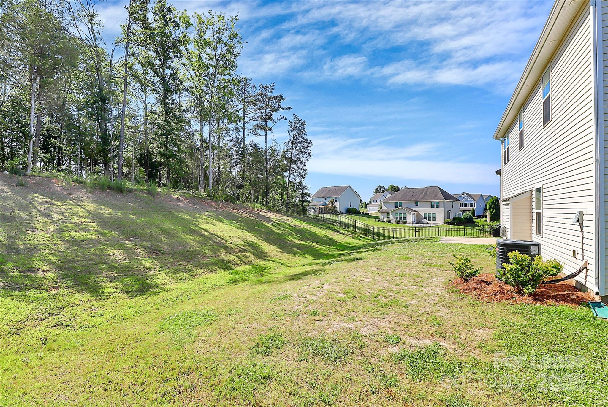 2018 Sewall Avenue Property Photo 34