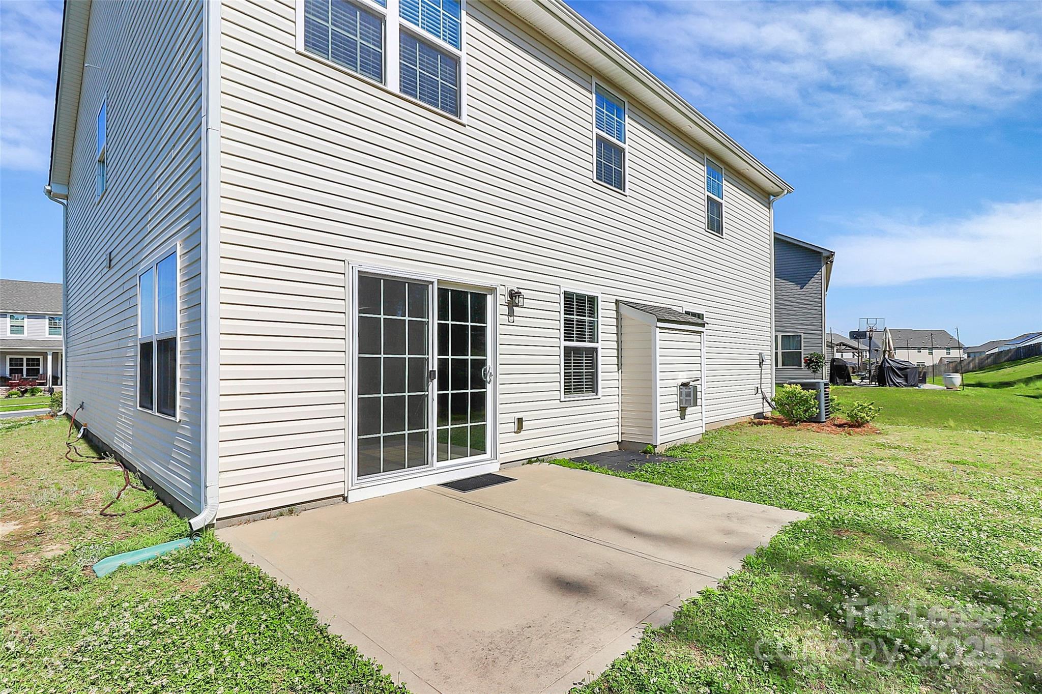 2018 Sewall Avenue Property Photo 35
