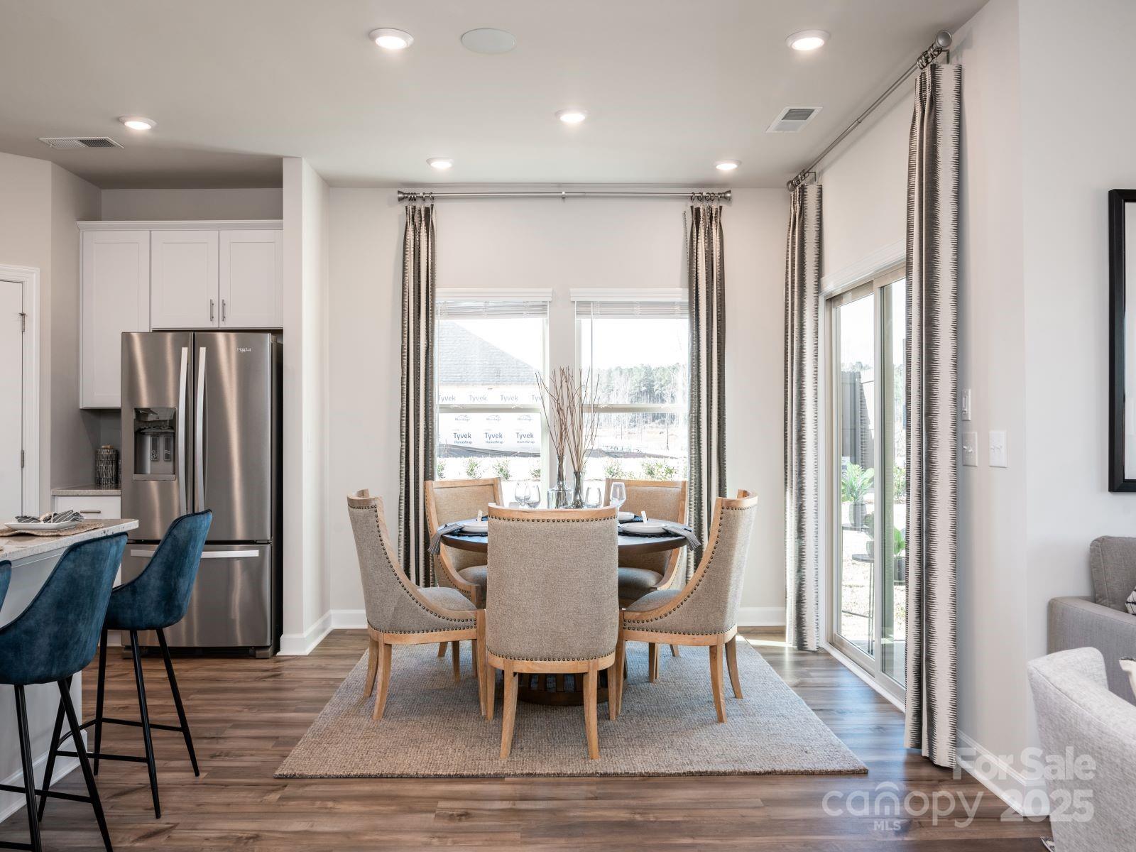 1129 Morehead Drive Property Photo 2