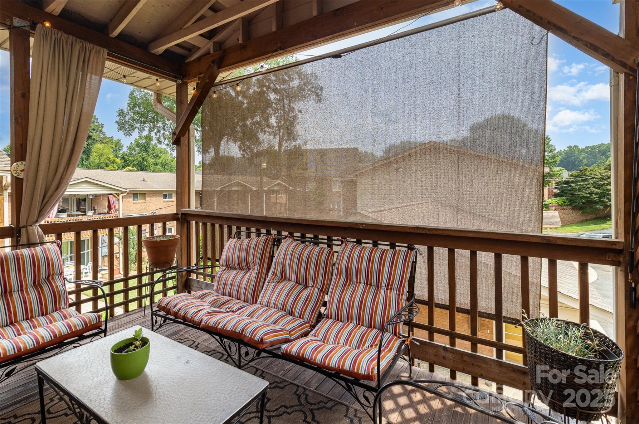 2607 Vail Avenue Property Photo 3