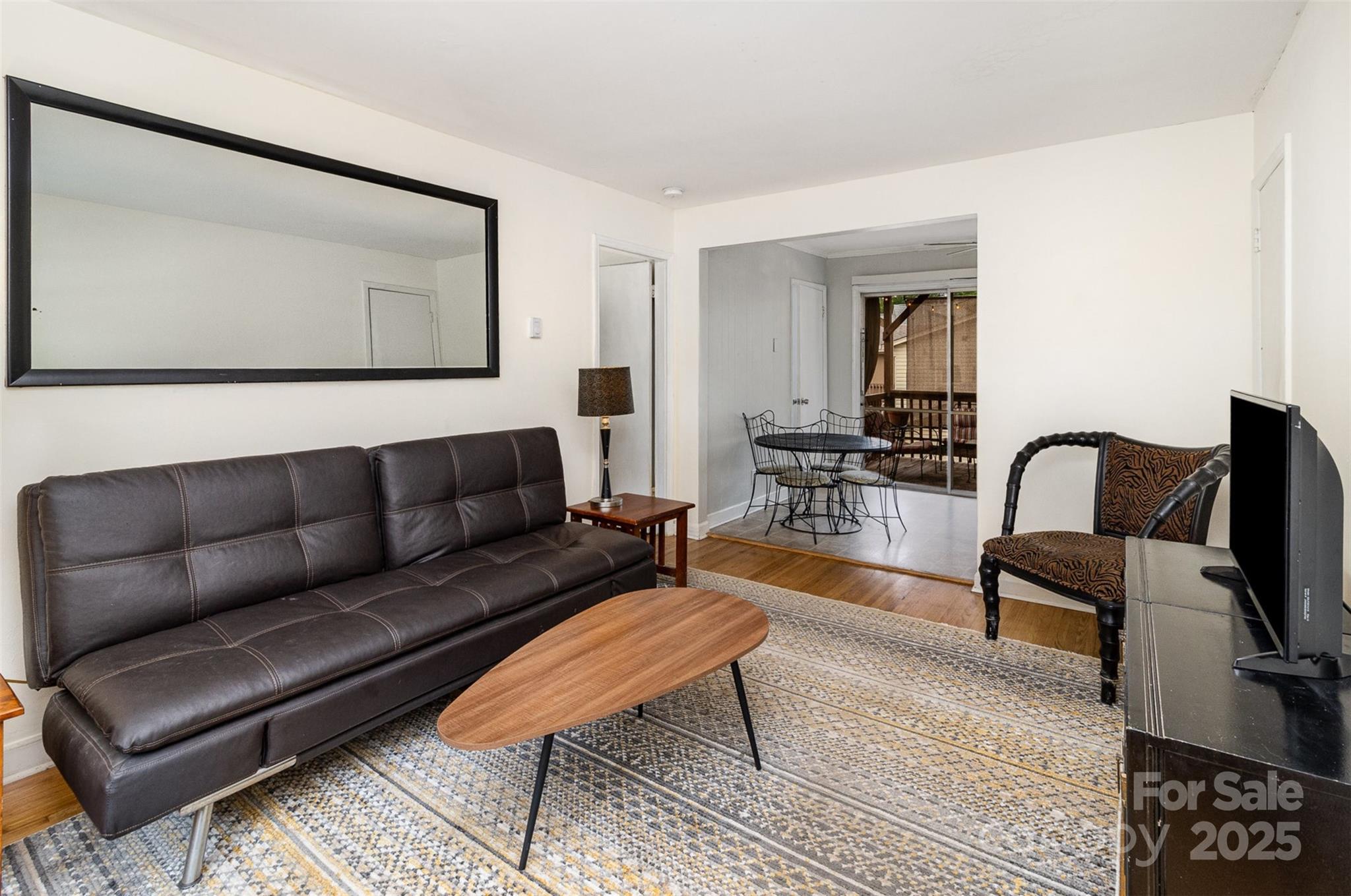 2607 Vail Avenue Property Photo 8