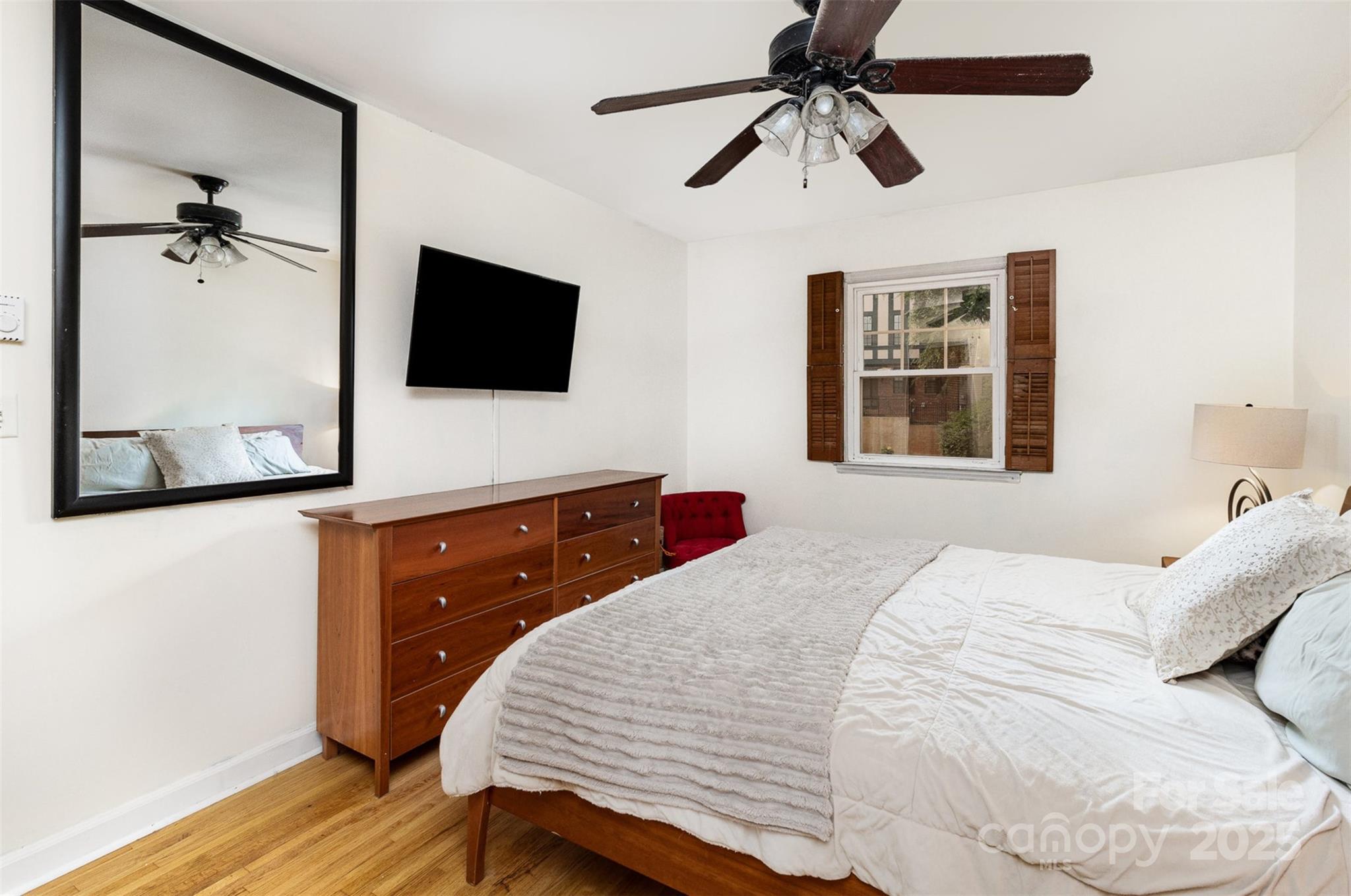 2607 Vail Avenue Property Photo 11