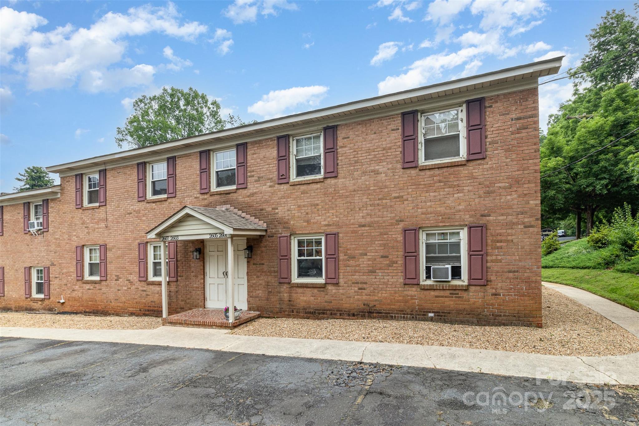 2607 Vail Avenue Property Photo 15