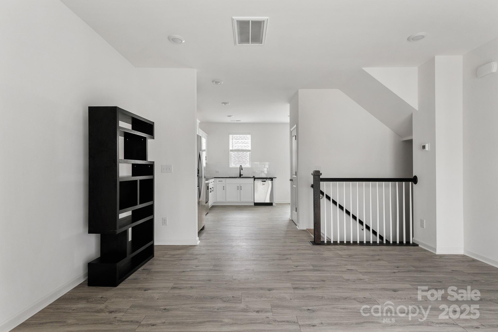 15034 Scoter Street Property Photo 7