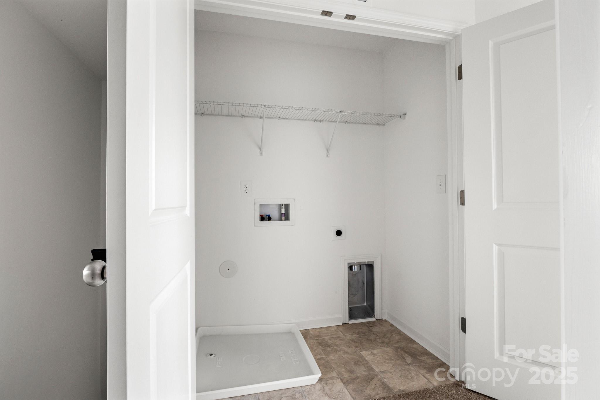 15034 Scoter Street Property Photo 27