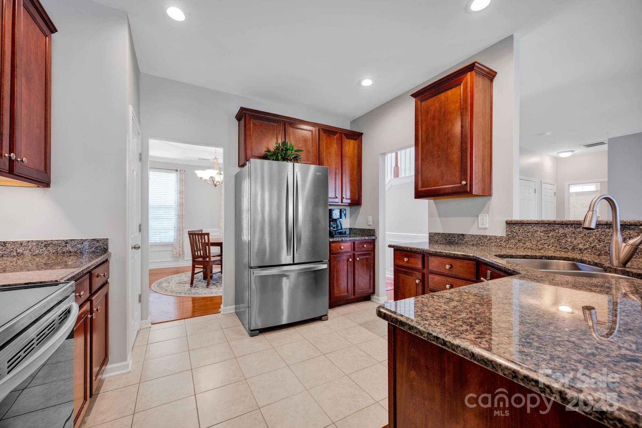 3351 Streamside Drive Property Photo 10