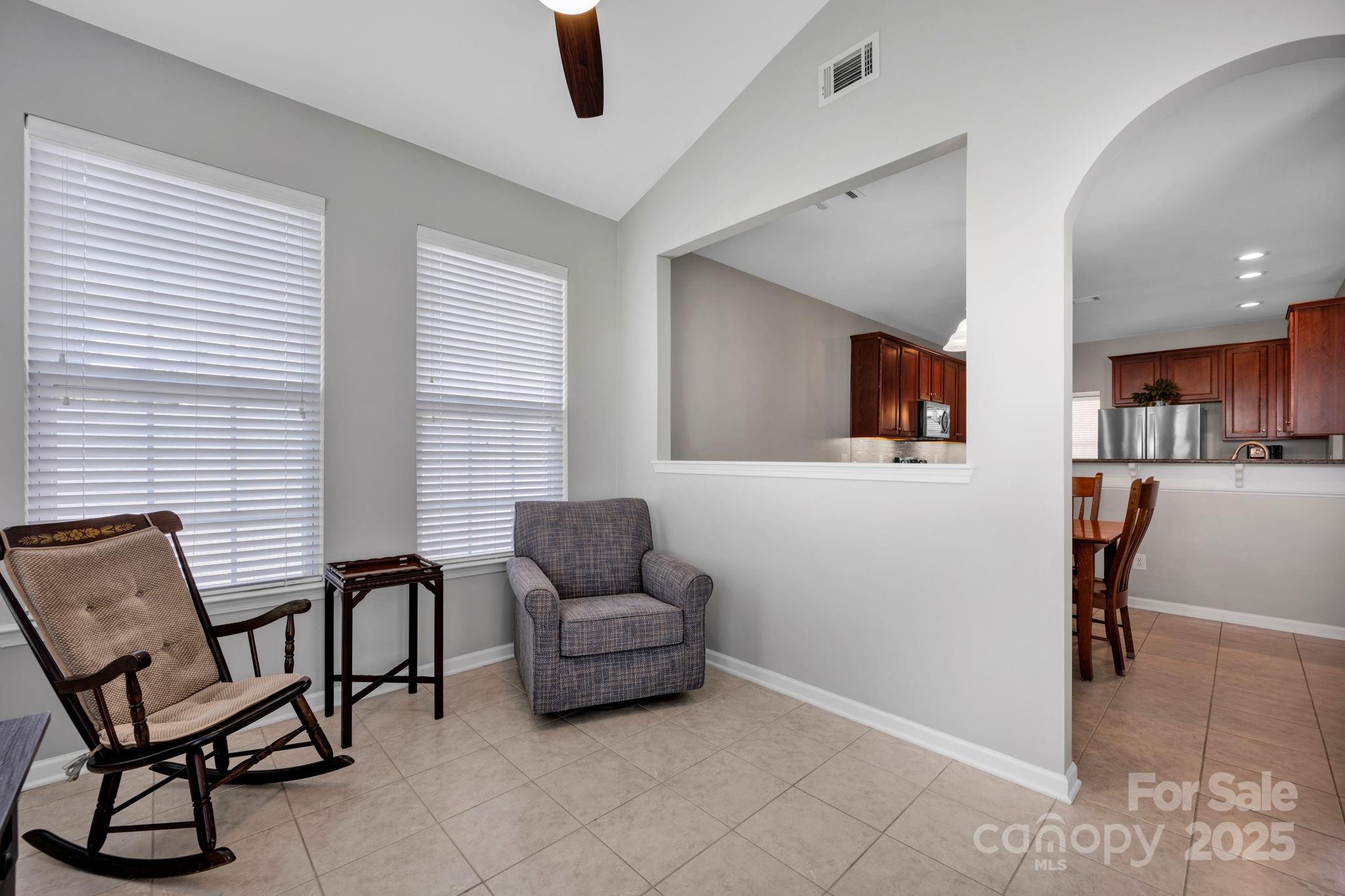 3351 Streamside Drive Property Photo 14