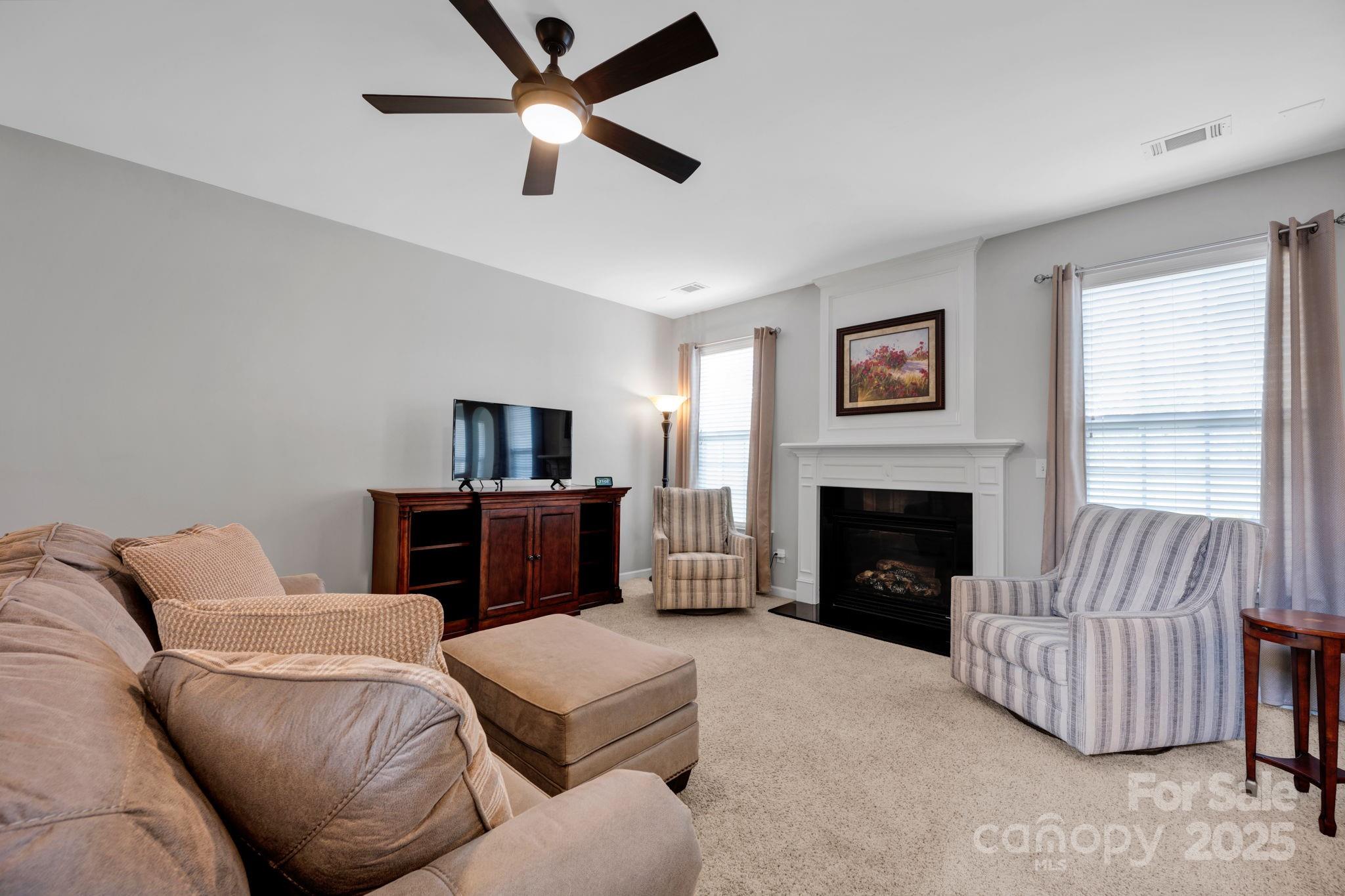 3351 Streamside Drive Property Photo 15