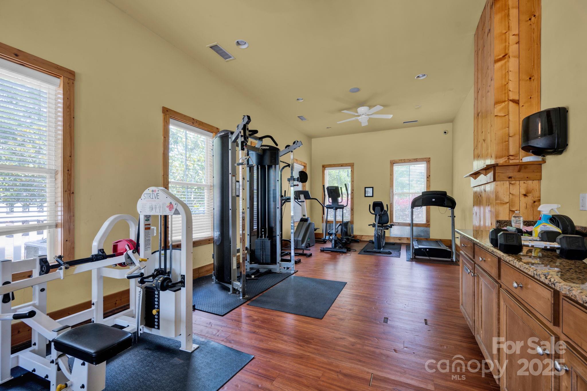 3351 Streamside Drive Property Photo 44