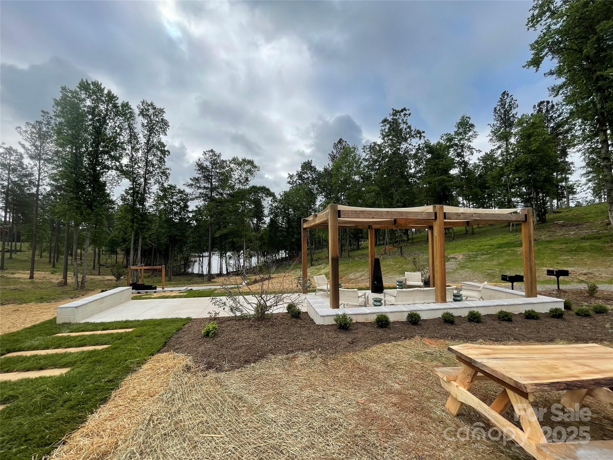 2143 & 2157 Castle Peak Mountain None 143, 144 Property Photo 22