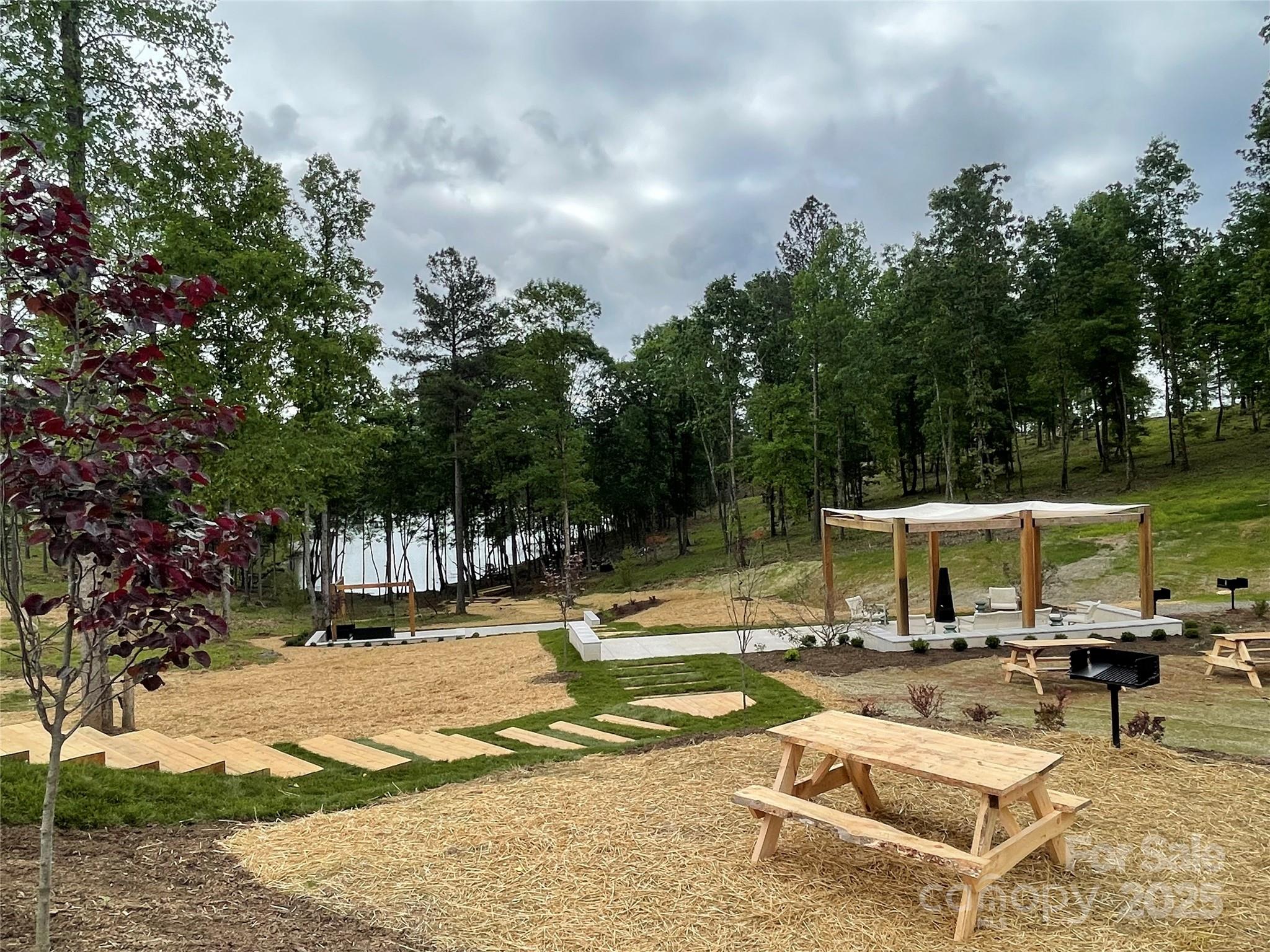 2143 & 2157 Castle Peak Mountain None 143, 144 Property Photo 24