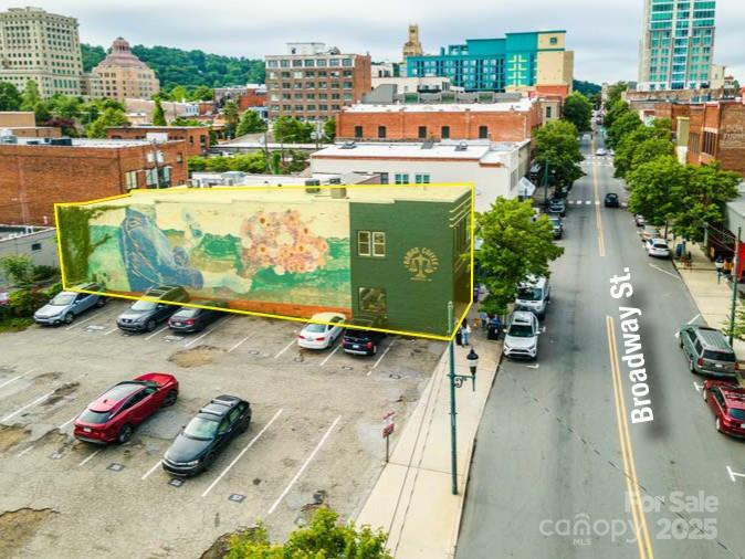 66 Broadway Street Property Photo 4