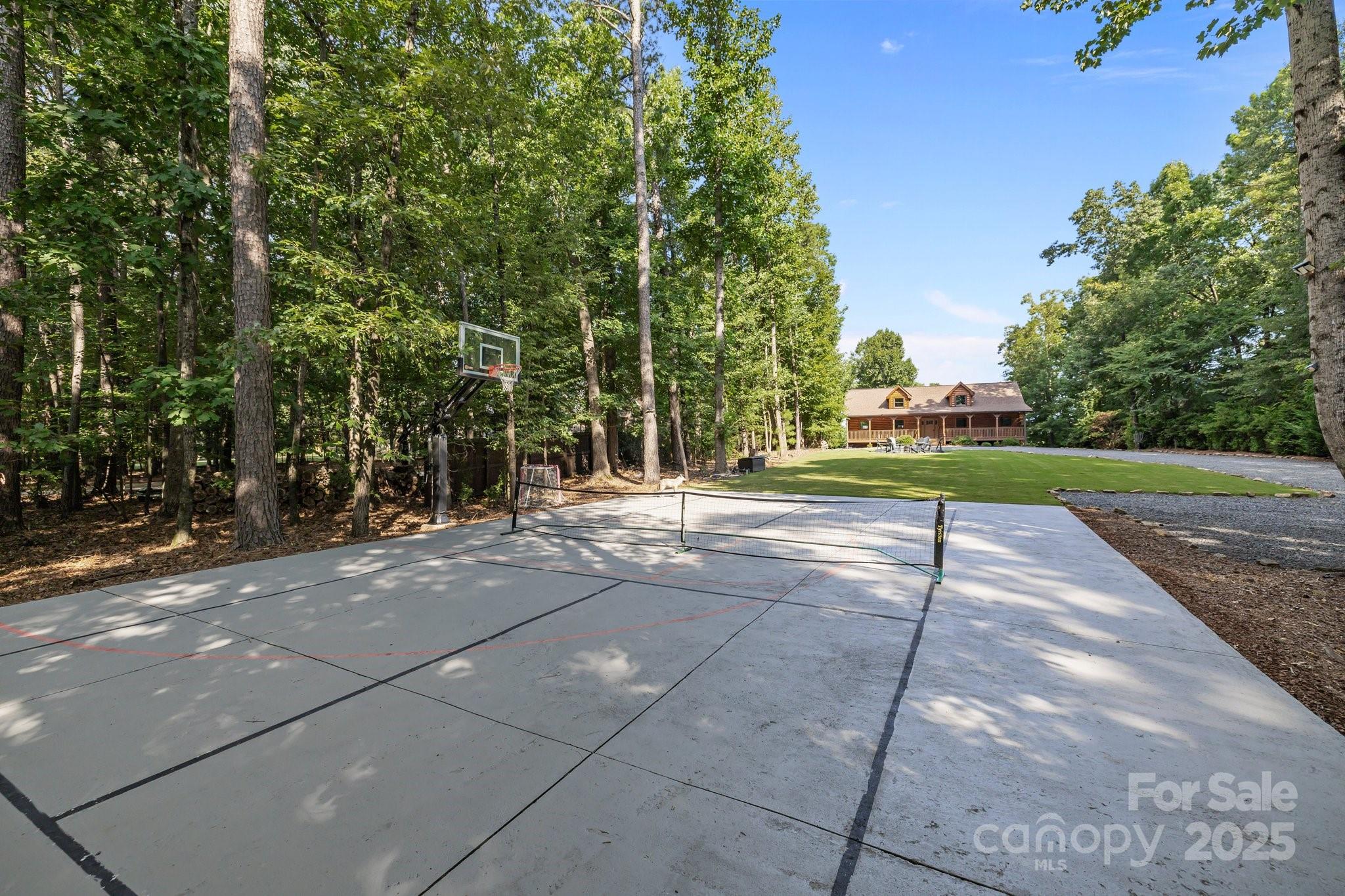 10108 Saw Mill Road Property Photo 6