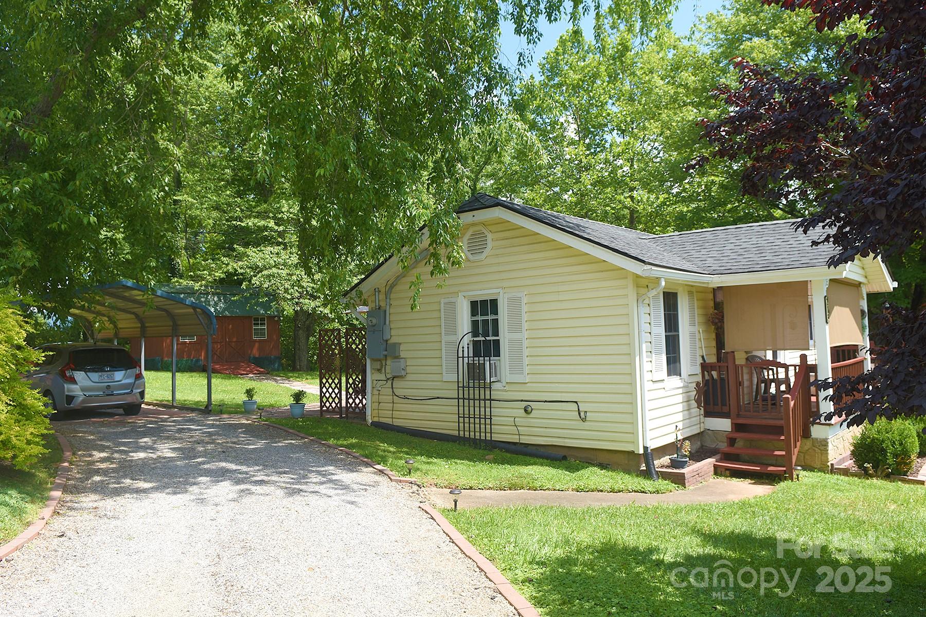 19 Mingus Street Property Photo 4