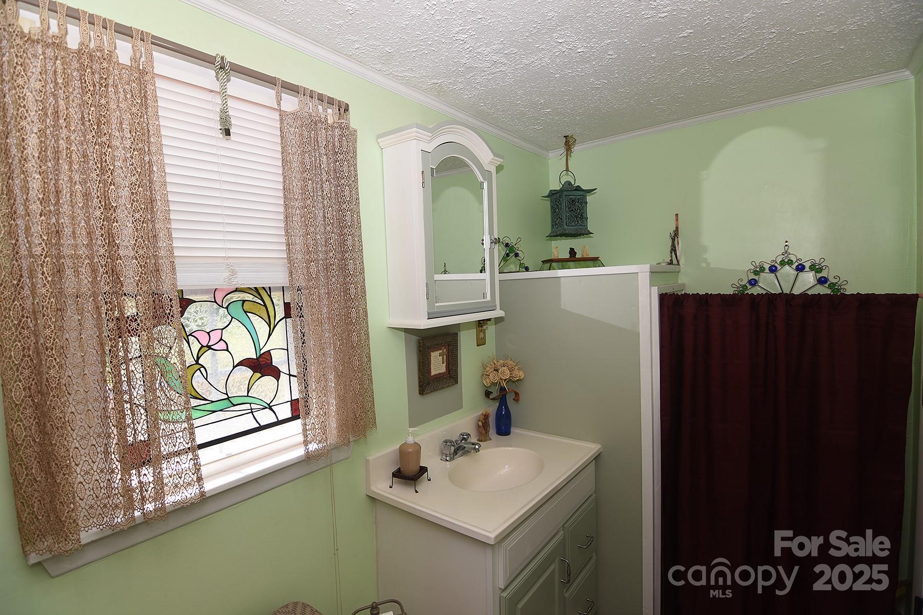 19 Mingus Street Property Photo 20