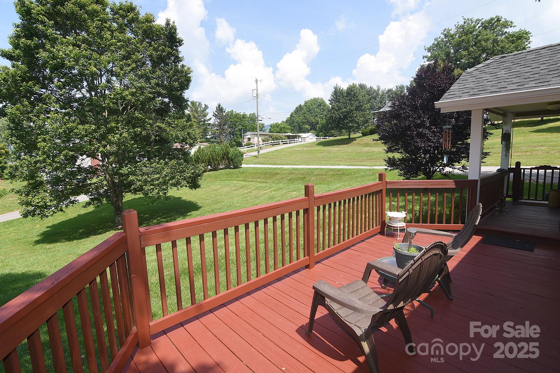 19 Mingus Street Property Photo 24