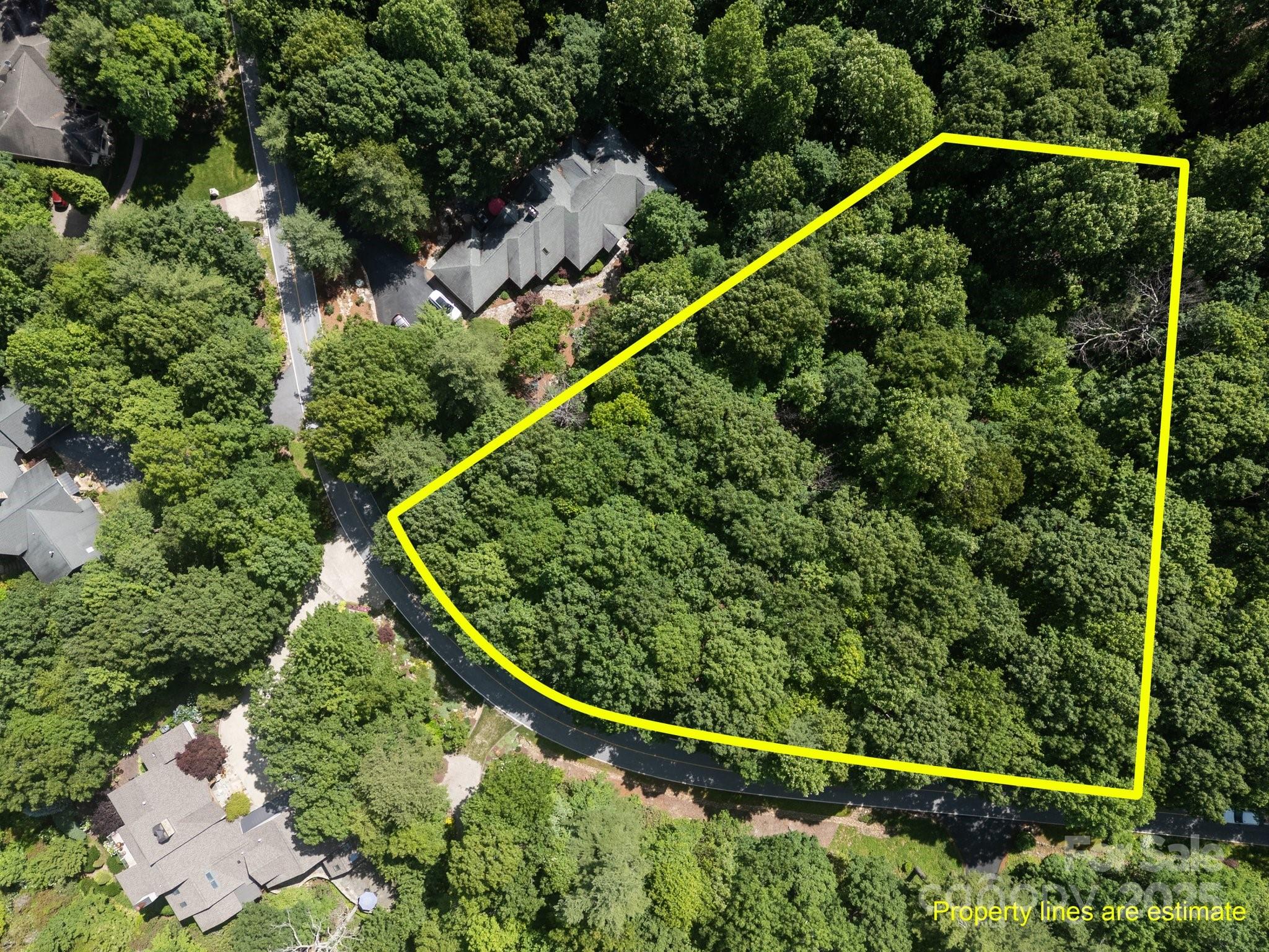360 Kenmure Drive Property Photo 1
