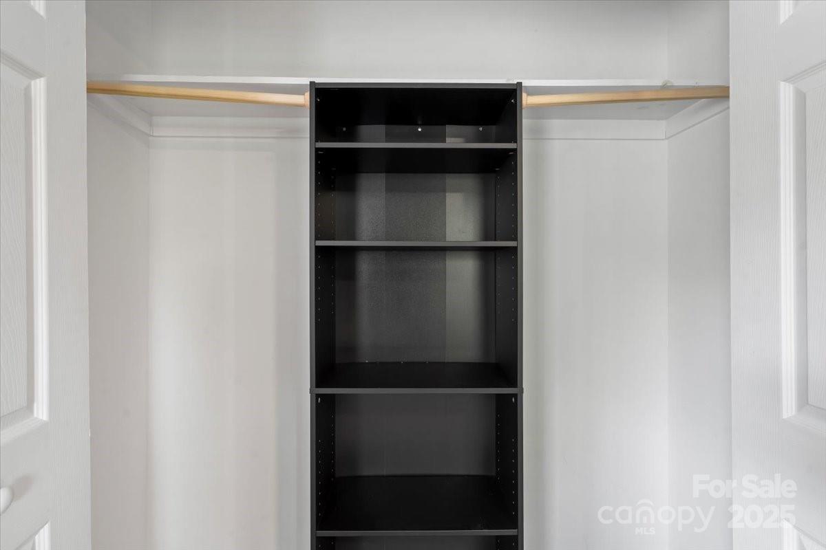 321 E Taylor Street Property Photo 25