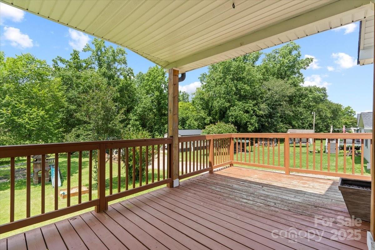 321 E Taylor Street Property Photo 30