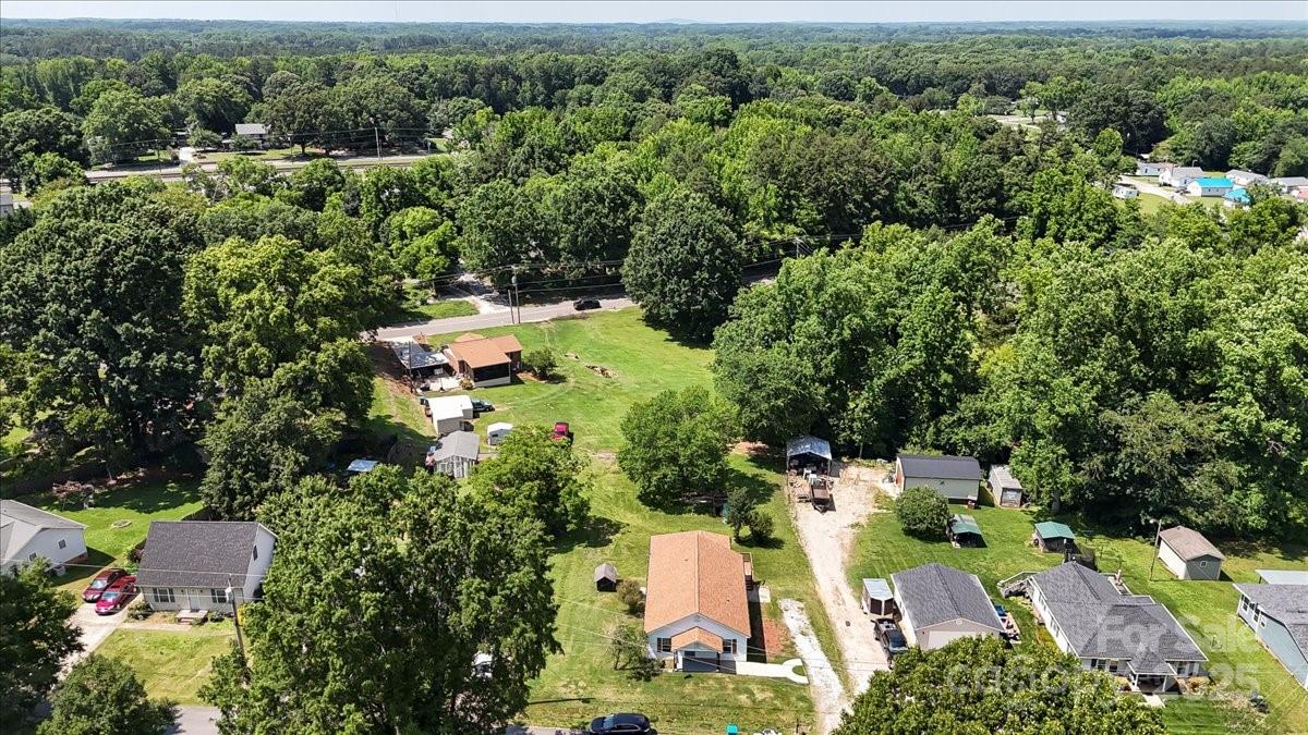 321 E Taylor Street Property Photo 36