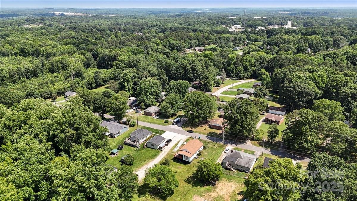 321 E Taylor Street Property Photo 40