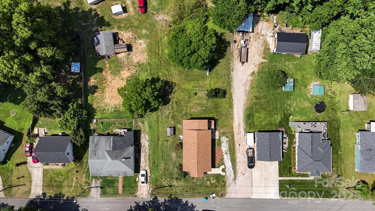 321 E Taylor Street Property Photo 42